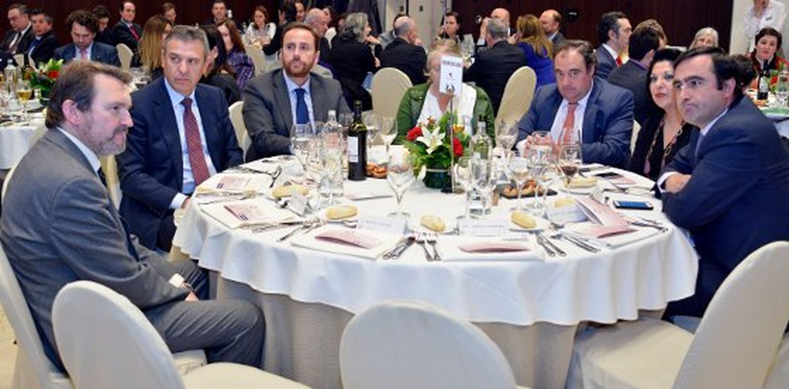 Las imágenes del Foro Joly con María Jesús Serrano