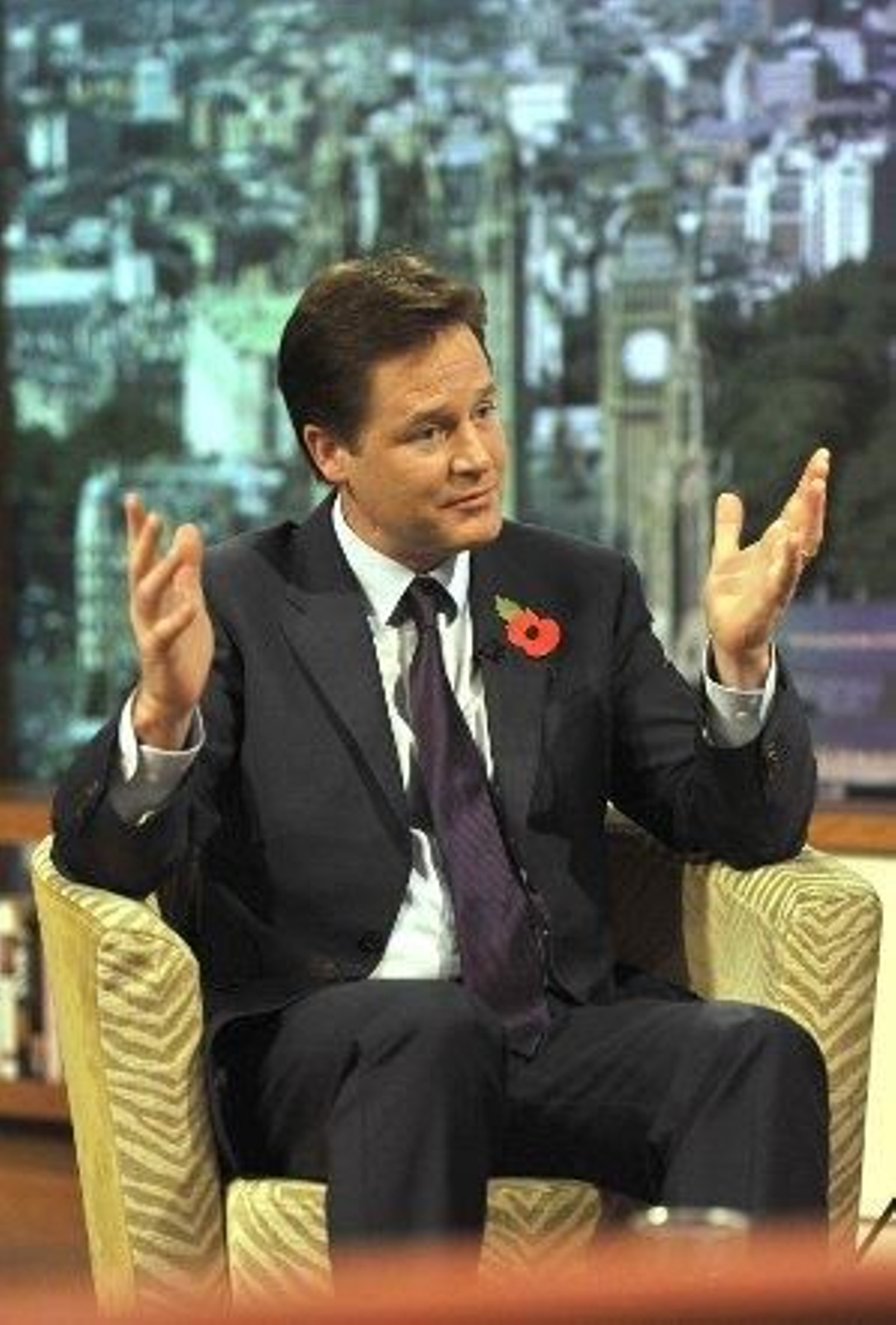 Clegg considera "extraordinariamente grave" lo revelado por Wikileaks y aboga por investigar