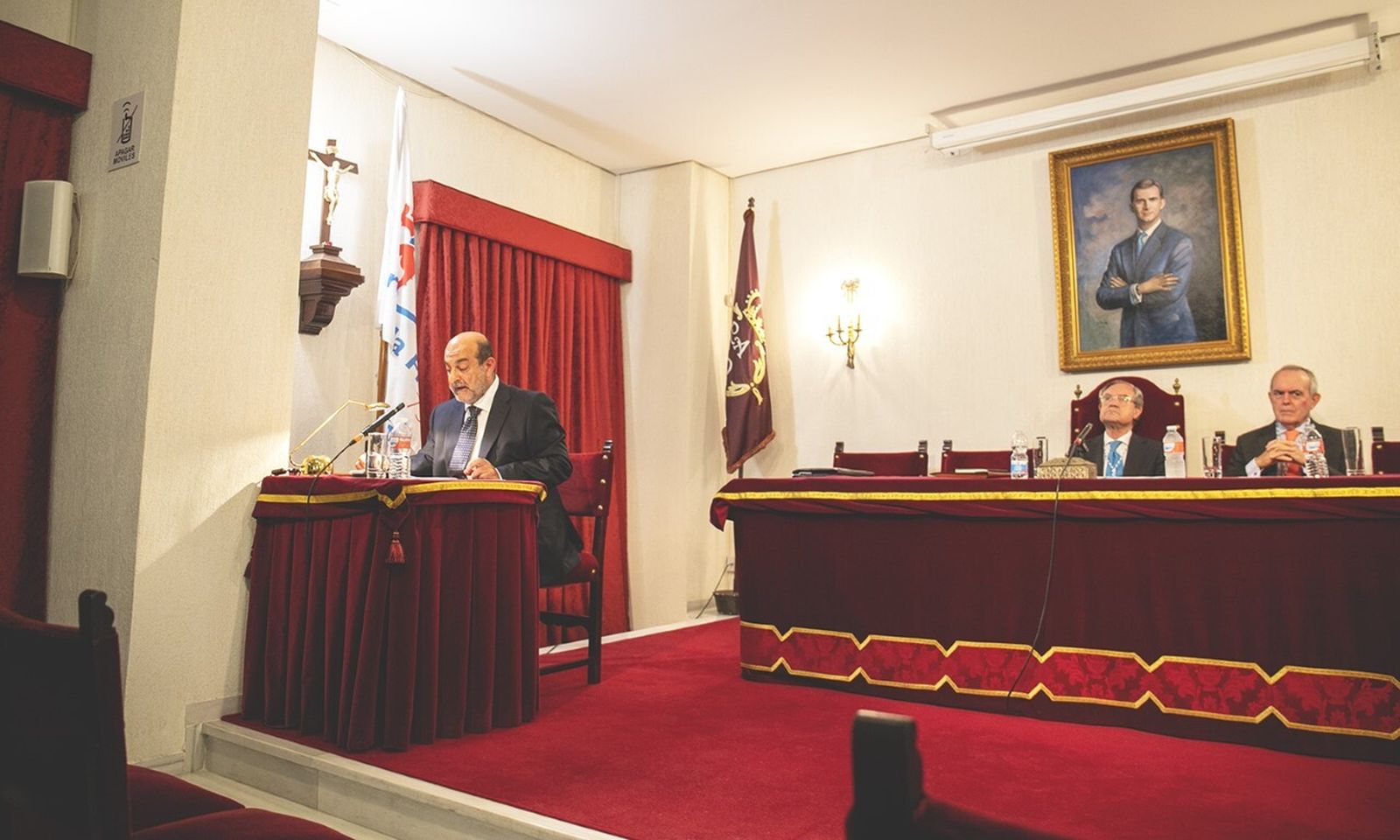 Un momento de la conferencia de Javier Gómez Vallecillo.