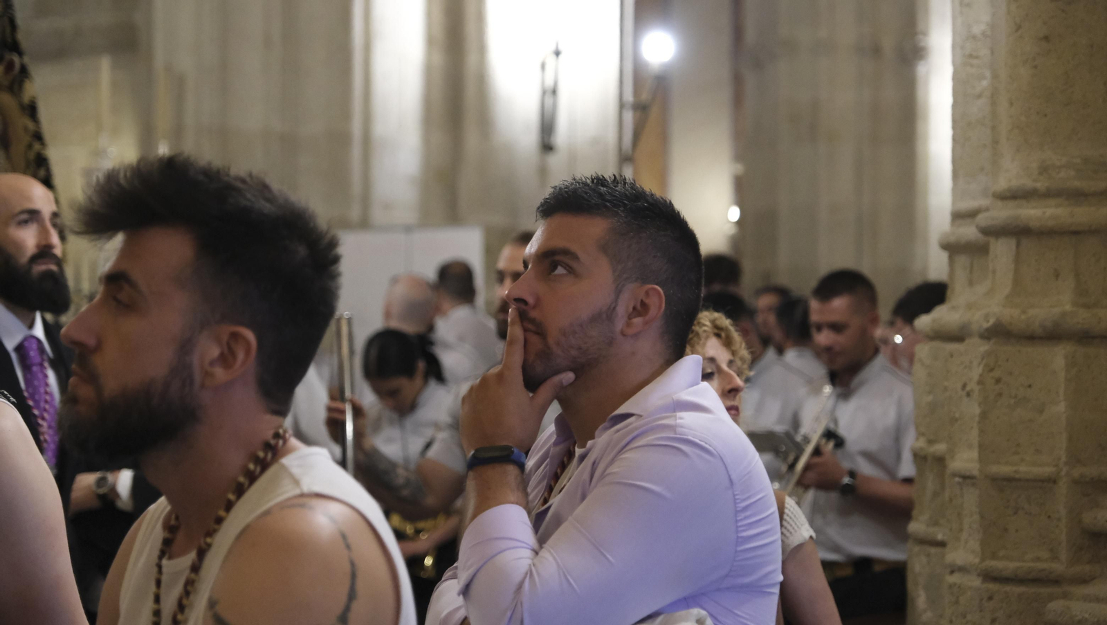 Imágenes de la salida extraordinaria de Jesús Cautivo de Medinaceli, por su 75 aniversario, Almería