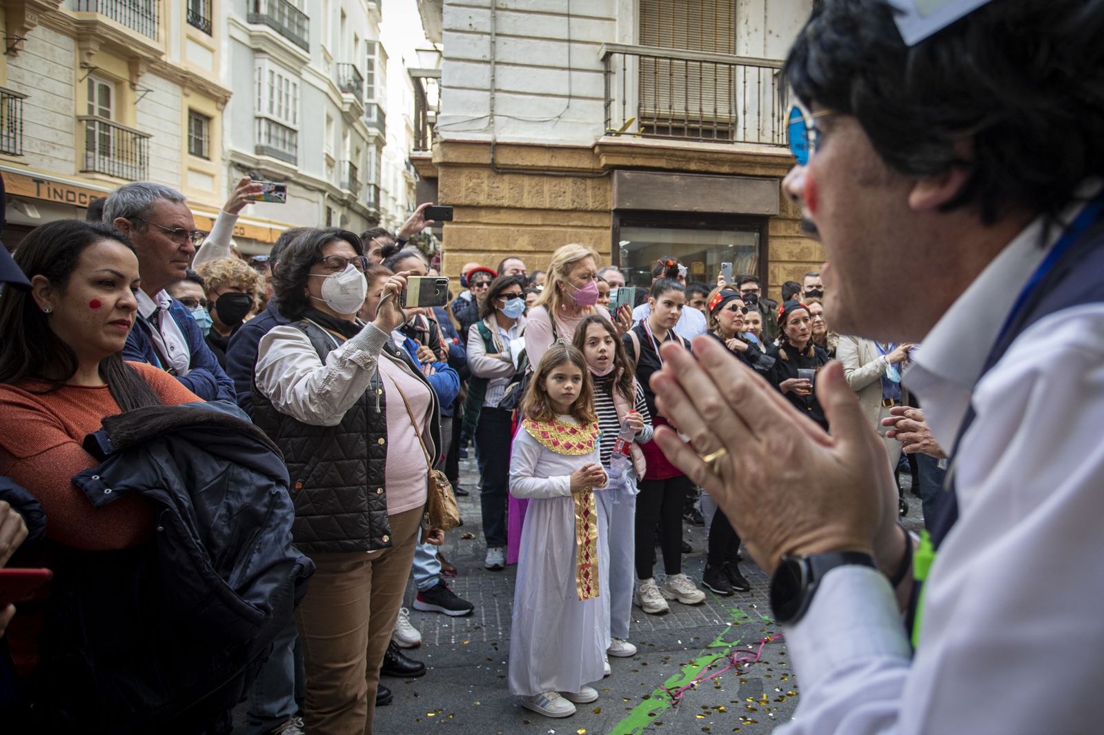 Imágenes del domingo de Carnaval ilegal en Cádiz