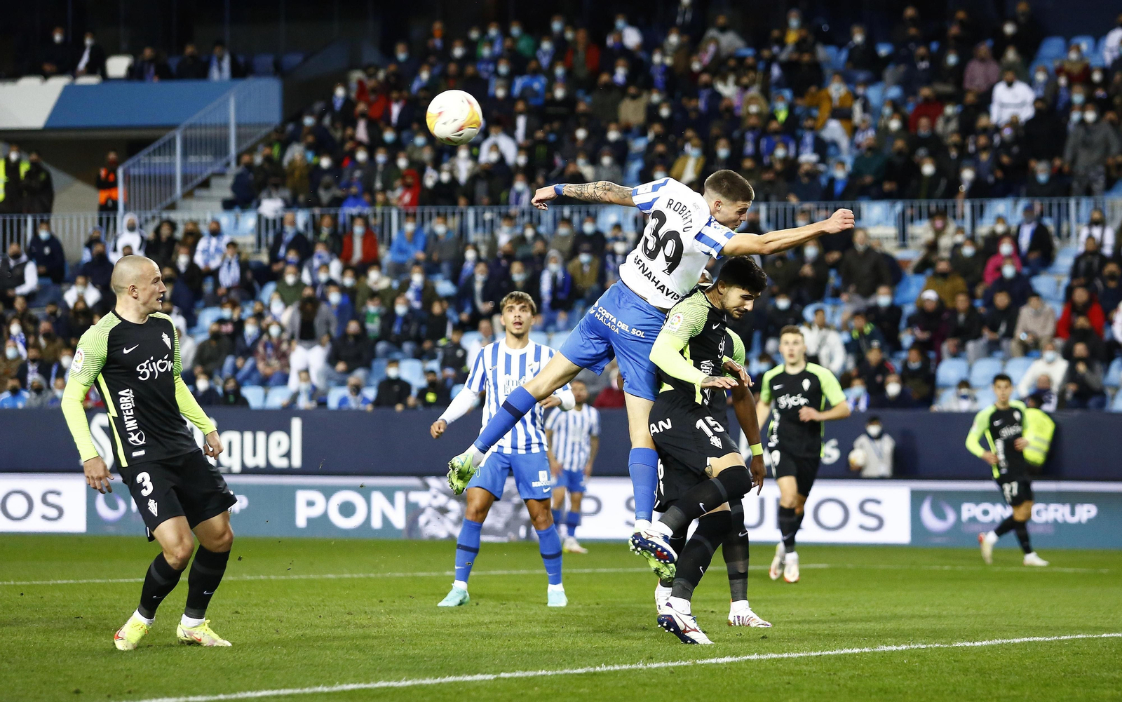 Las fotos del Málaga CF-Sporting de Gijón