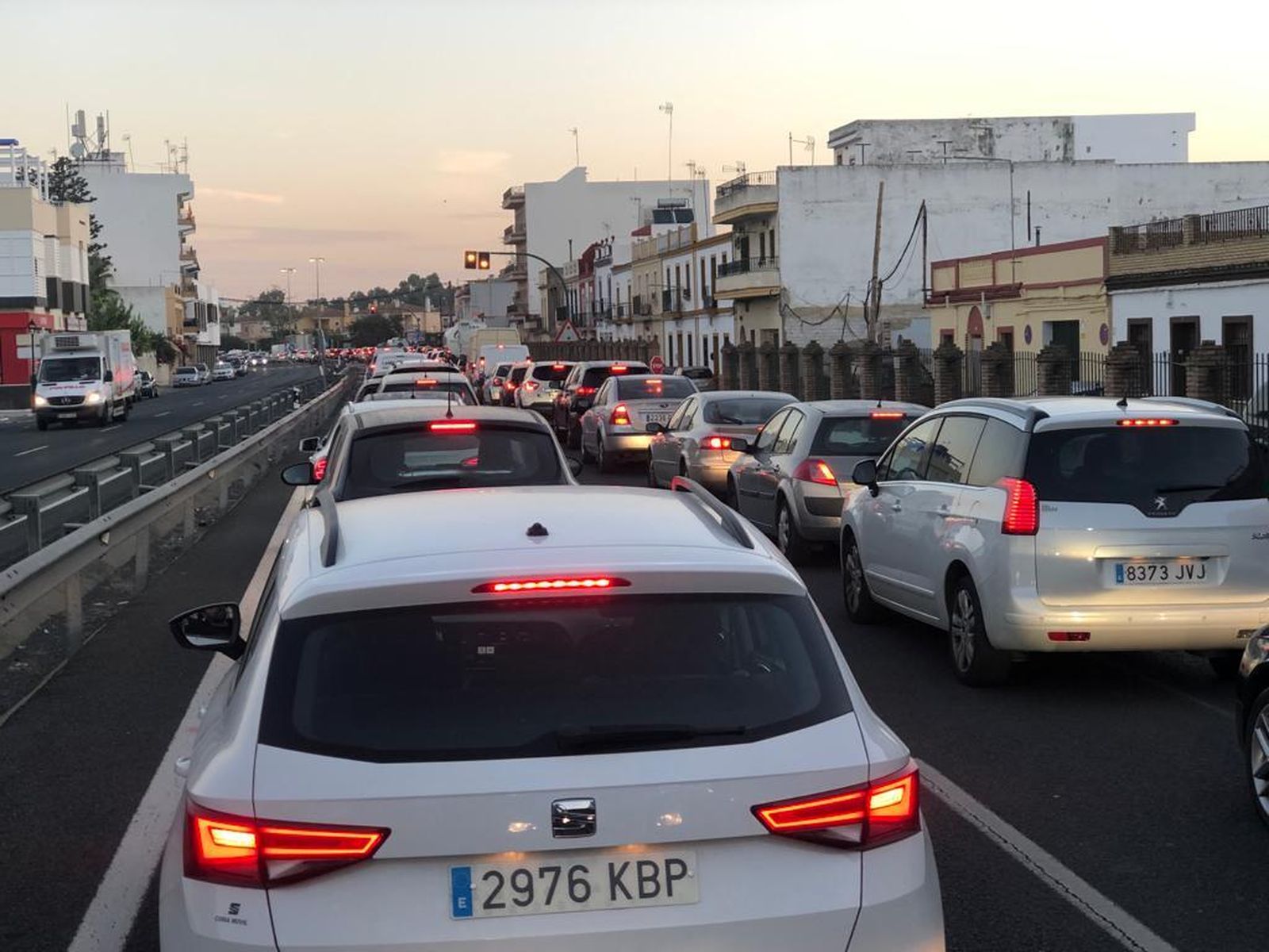 Atascos provocados por el accidente.