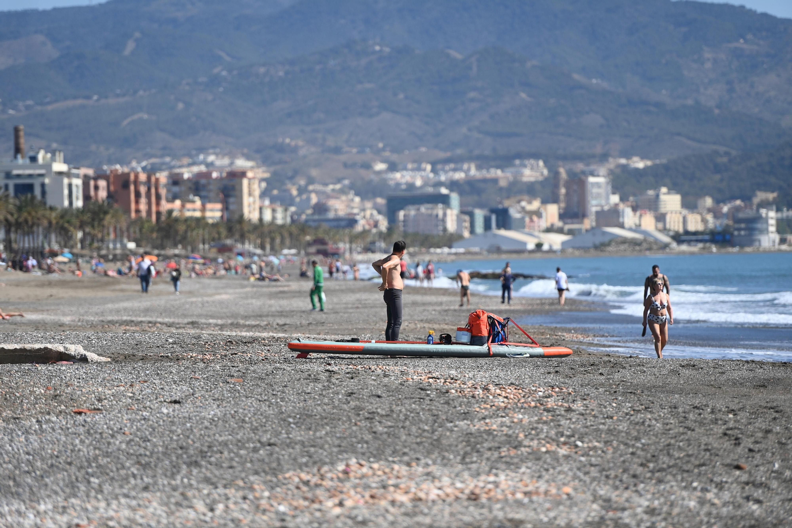 Así lucen las playas y chiringuitos de Málaga este sábado (fotos)
