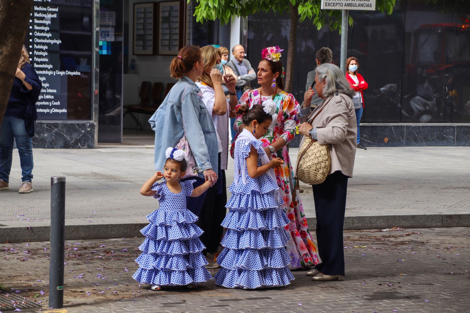El Rocío 2023: Imágenes de los peregrinos de la Hermandad de Emigrantes
