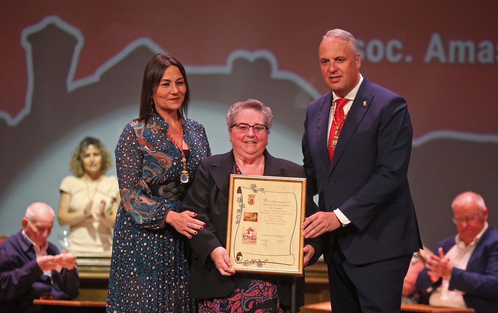 Fotos del pleno institucional de honores y distinciones por el 317º aniversario de San Roque