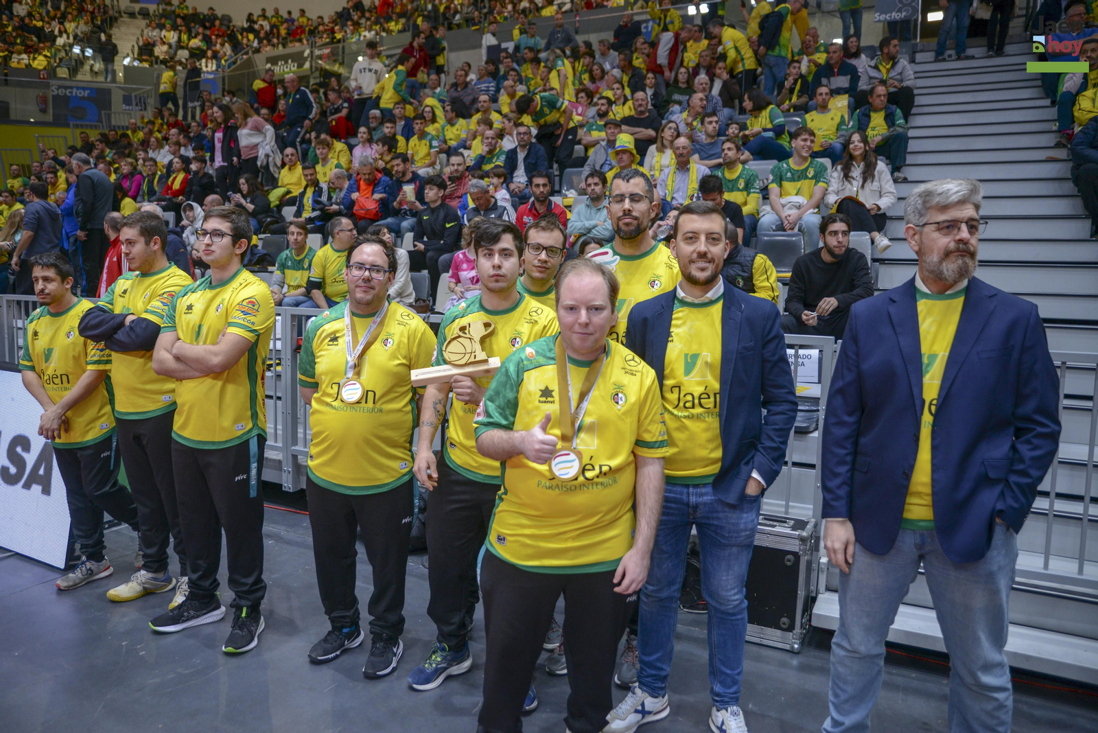 Búscate en las gradas del Olivo Arena en el Jaén Paraíso Interior - Inter Movistar