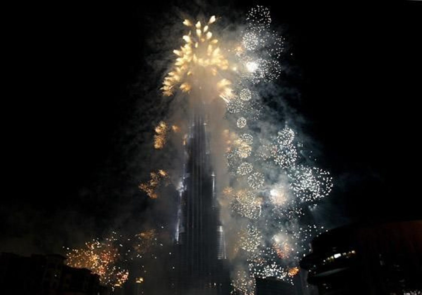 Una torre que rasga el cielo