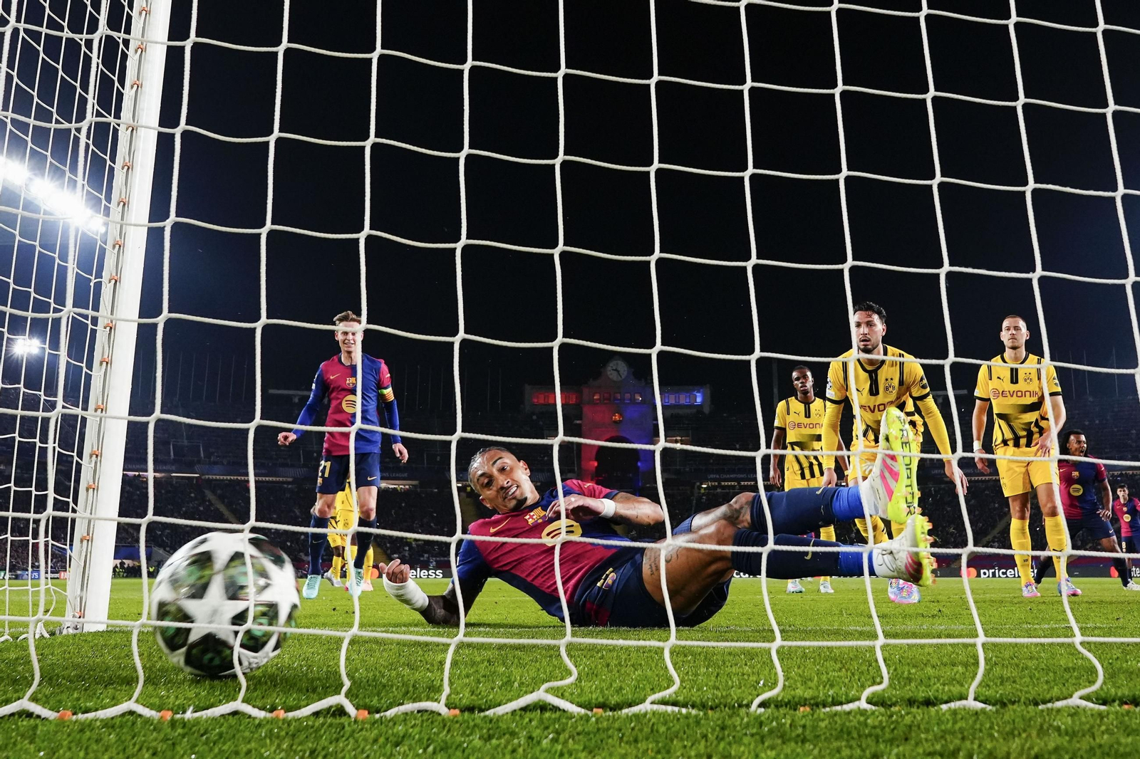 Las mejores fotos del Barcelona - Borussia Dortmund
