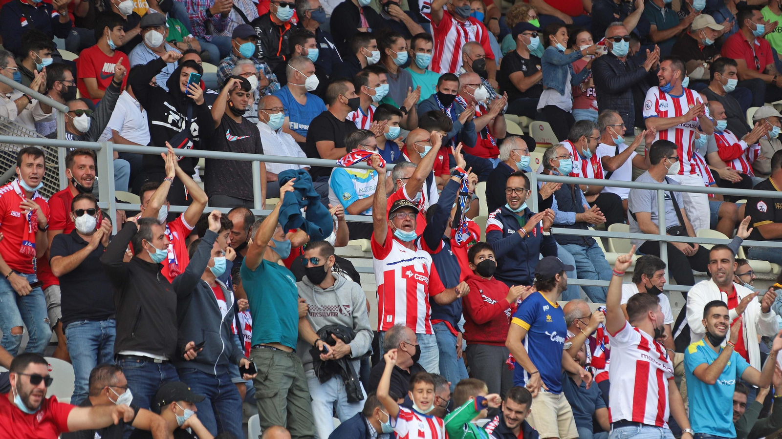 Las mejores fotos del Algeciras - Costa Brava