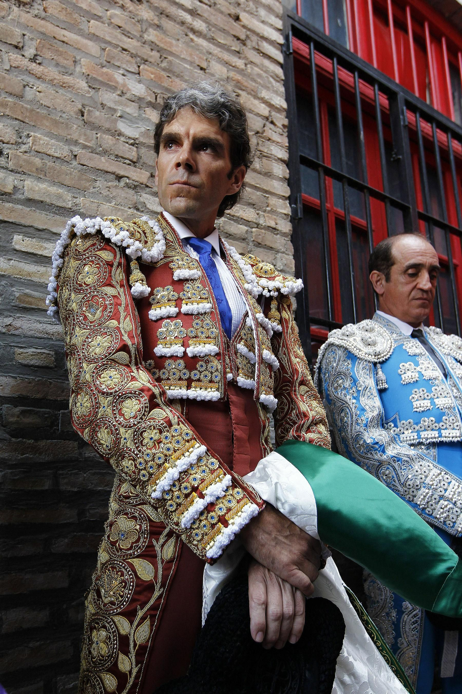 José Tomás, antes de salir al ruedo en Granada en el año 2014