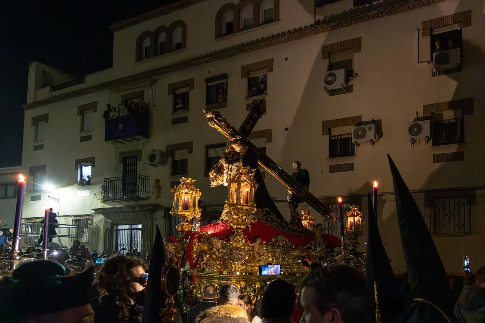 Los jiennenses acuden un año más al encuentro de Nuestro Padre Jesús
