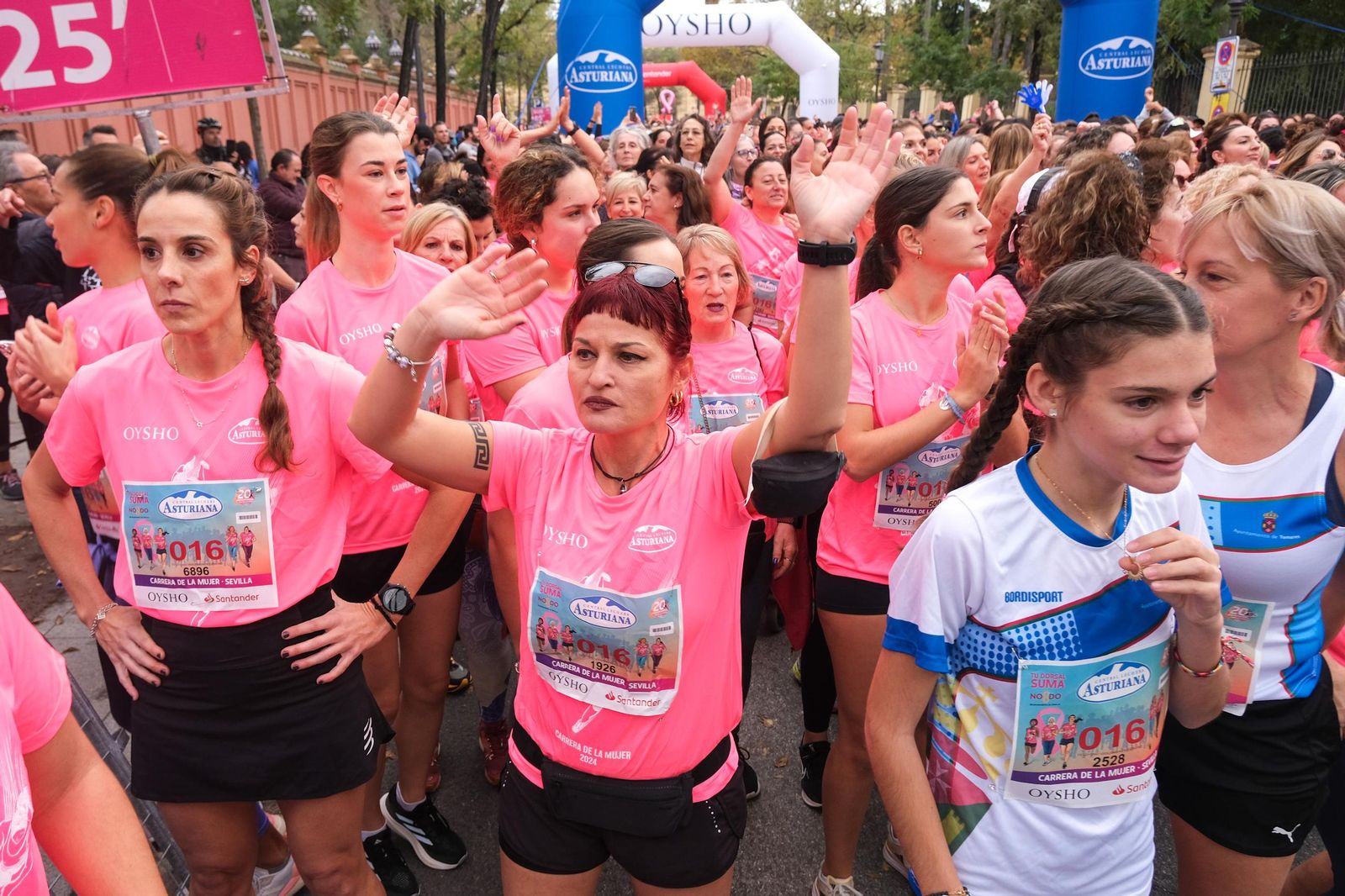 Búscate en la carrera de la mujer