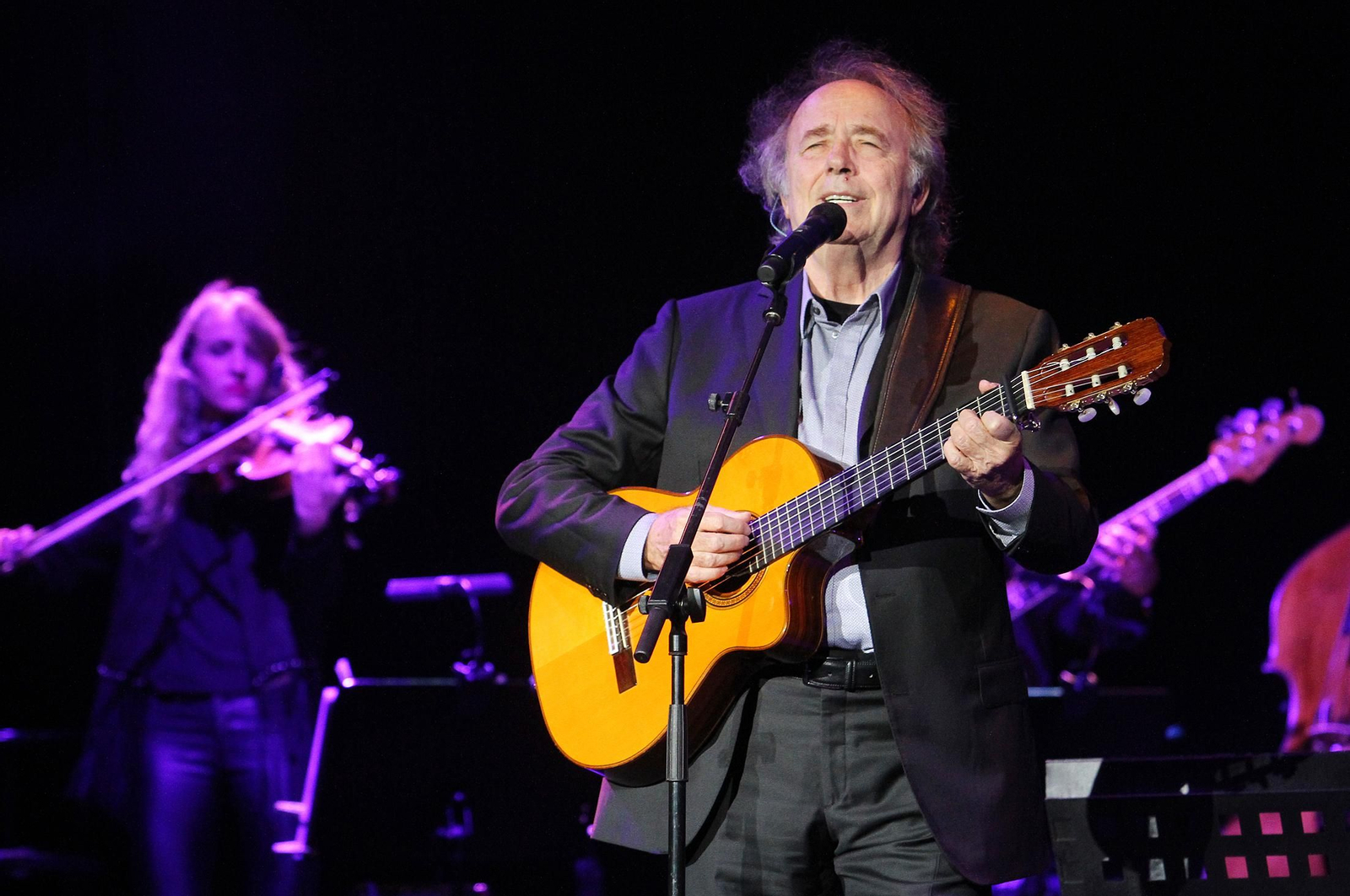 Concierto de Joan Manuel Serrat en imágenes