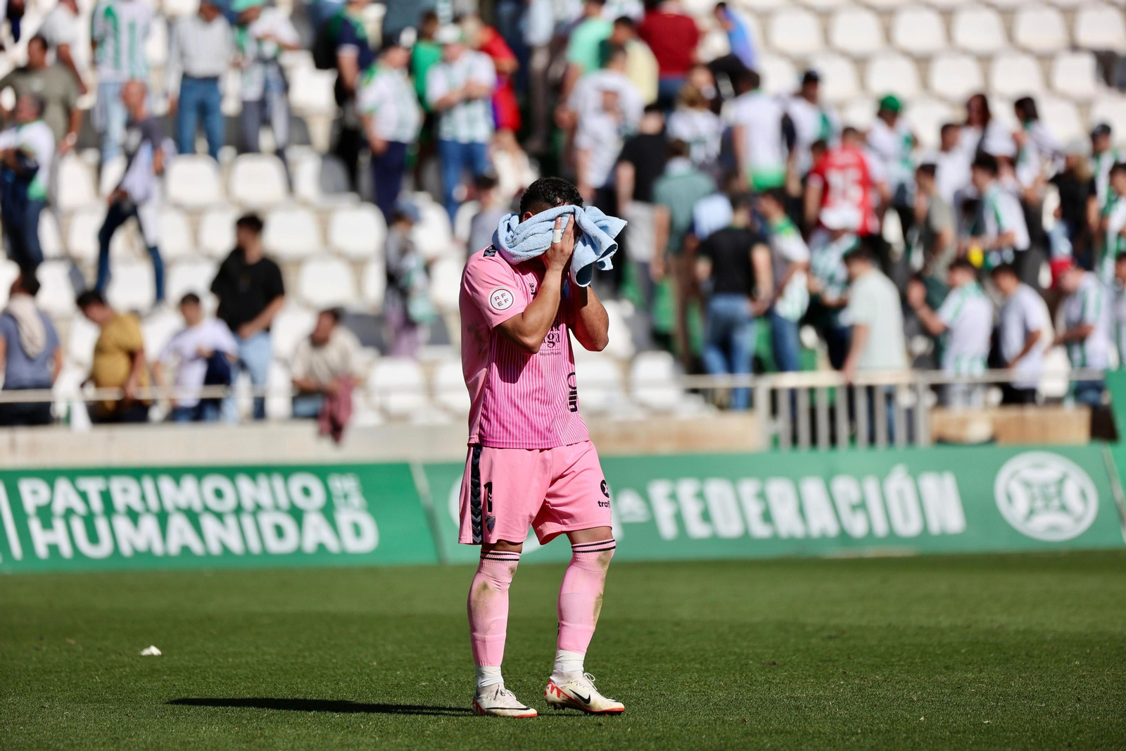 El Córdoba - Málaga CF, en fotos