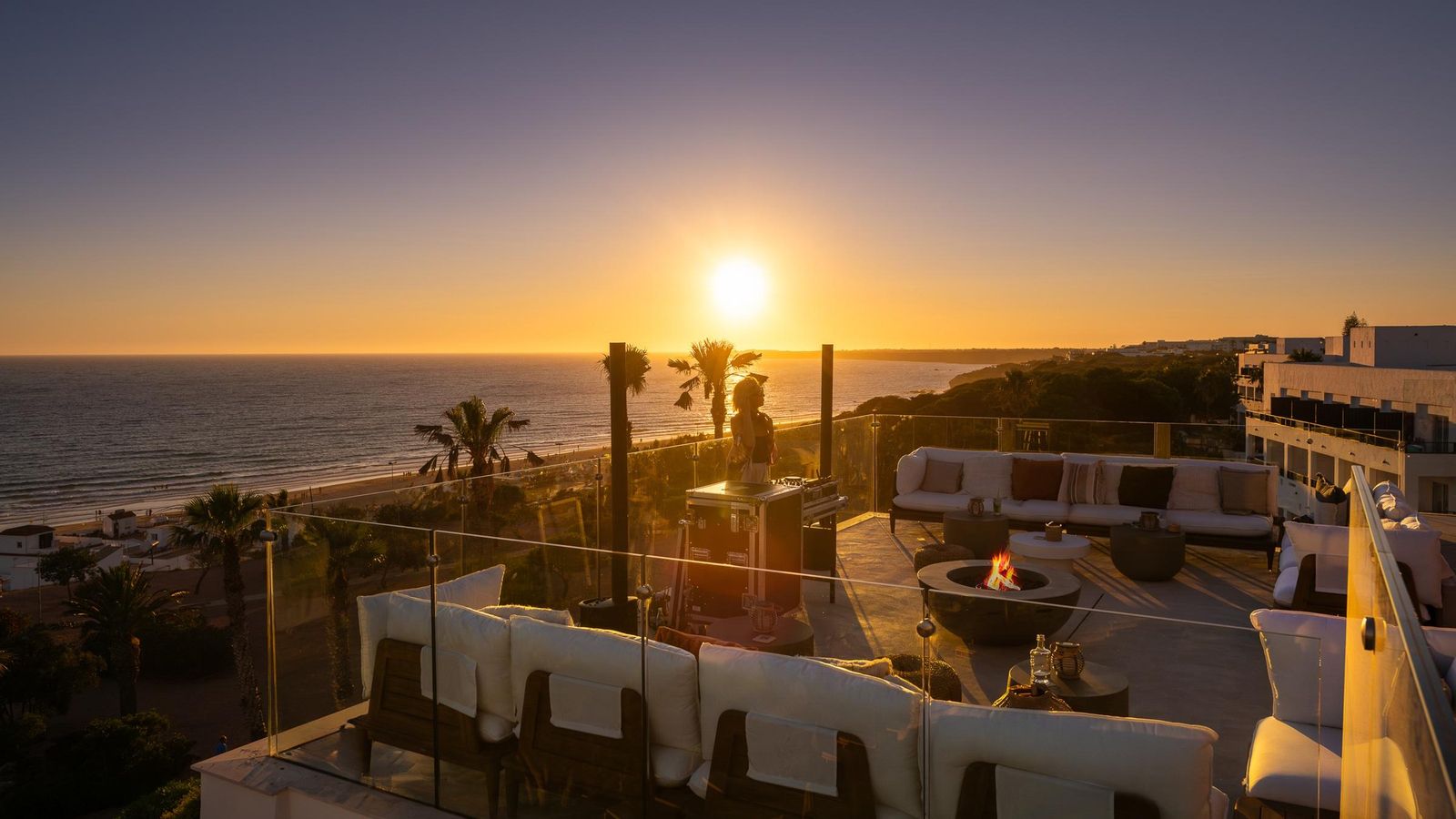 Al caer el sol podrás disfrutar de música en directo con estas espectaculares vistas