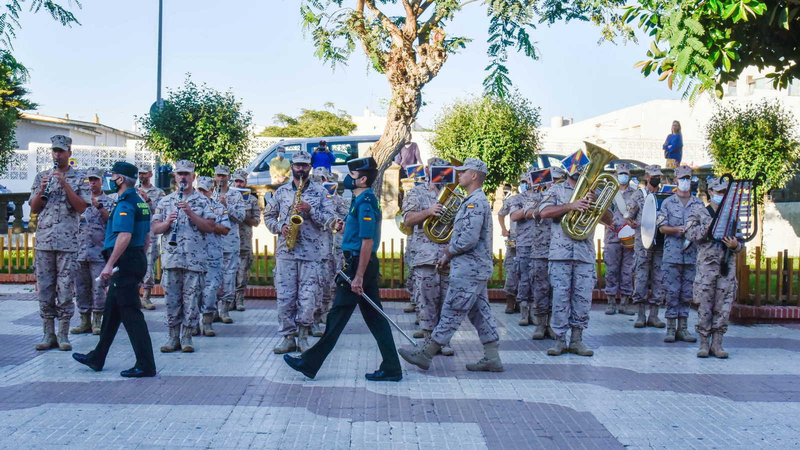 Laa fotos de los ensayos para desfile del Día del Pilar en Tarifa