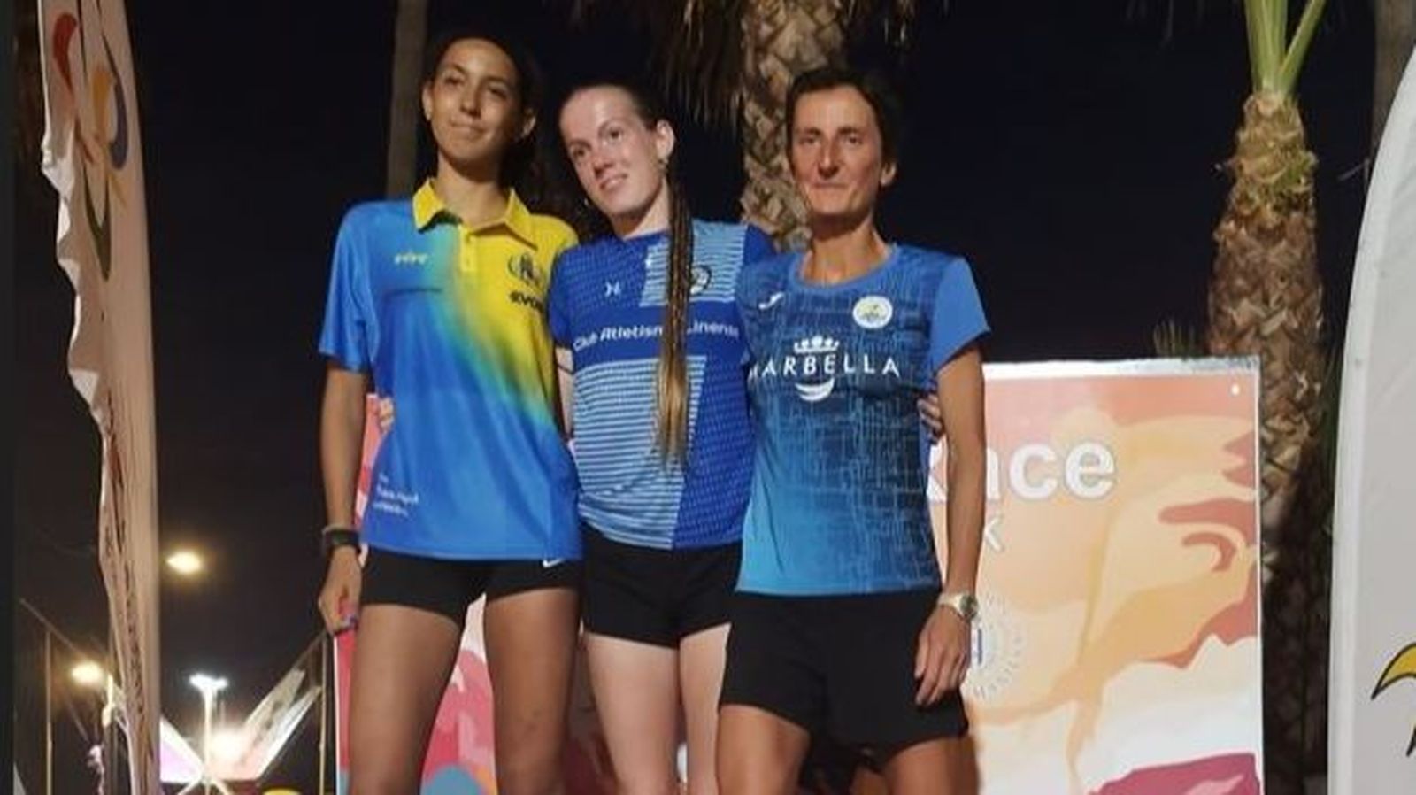 El podio femenino de la Corruco Race