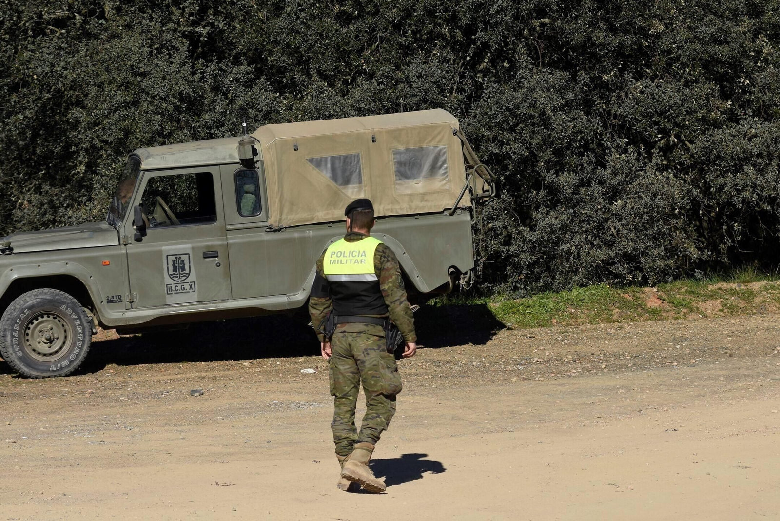 Policía militar en Cerro Muriano. Policía militar en Cerro Muriano.