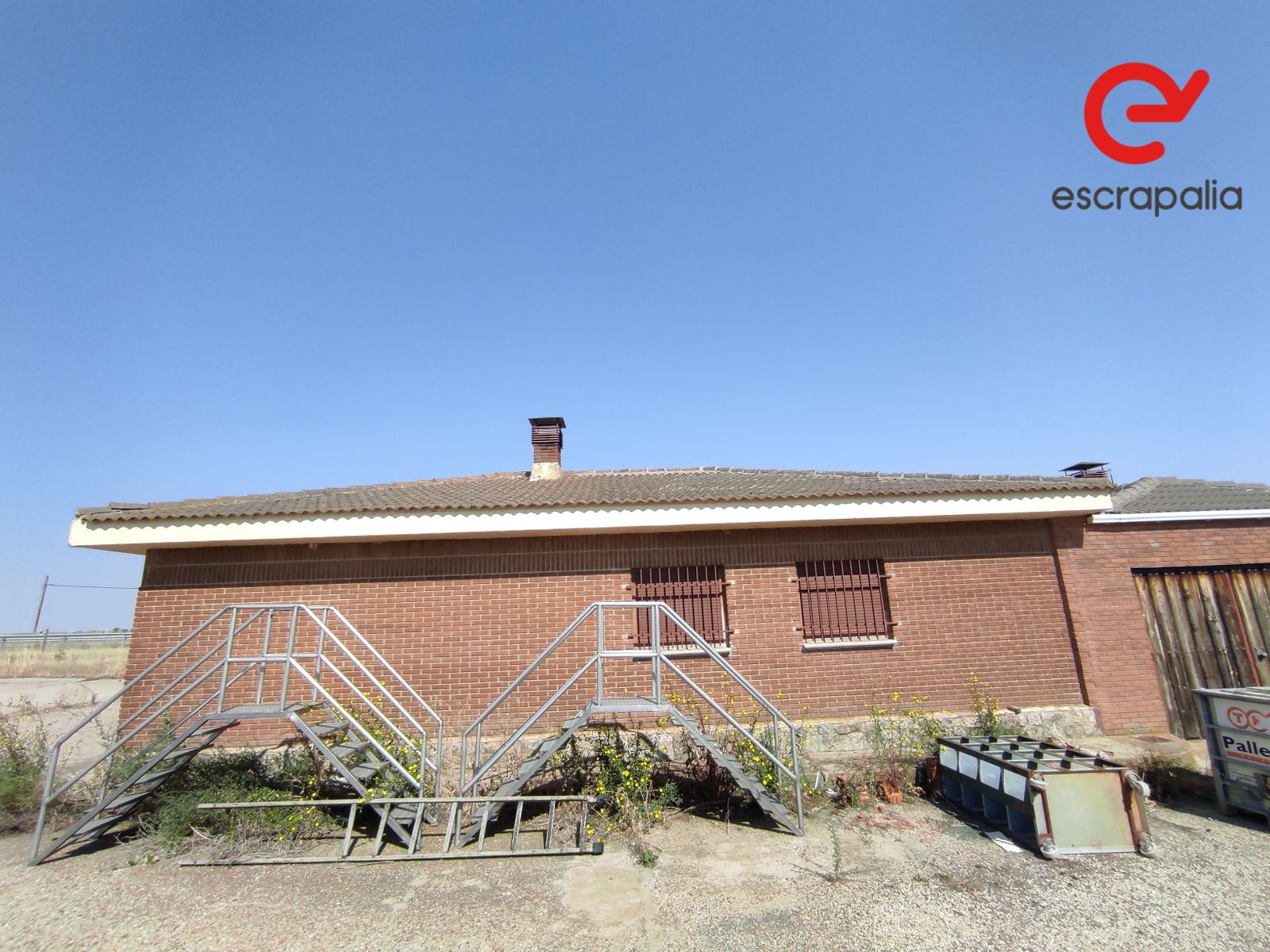 La granja de 43.000 metros cuadrados a subasta por 1 euro