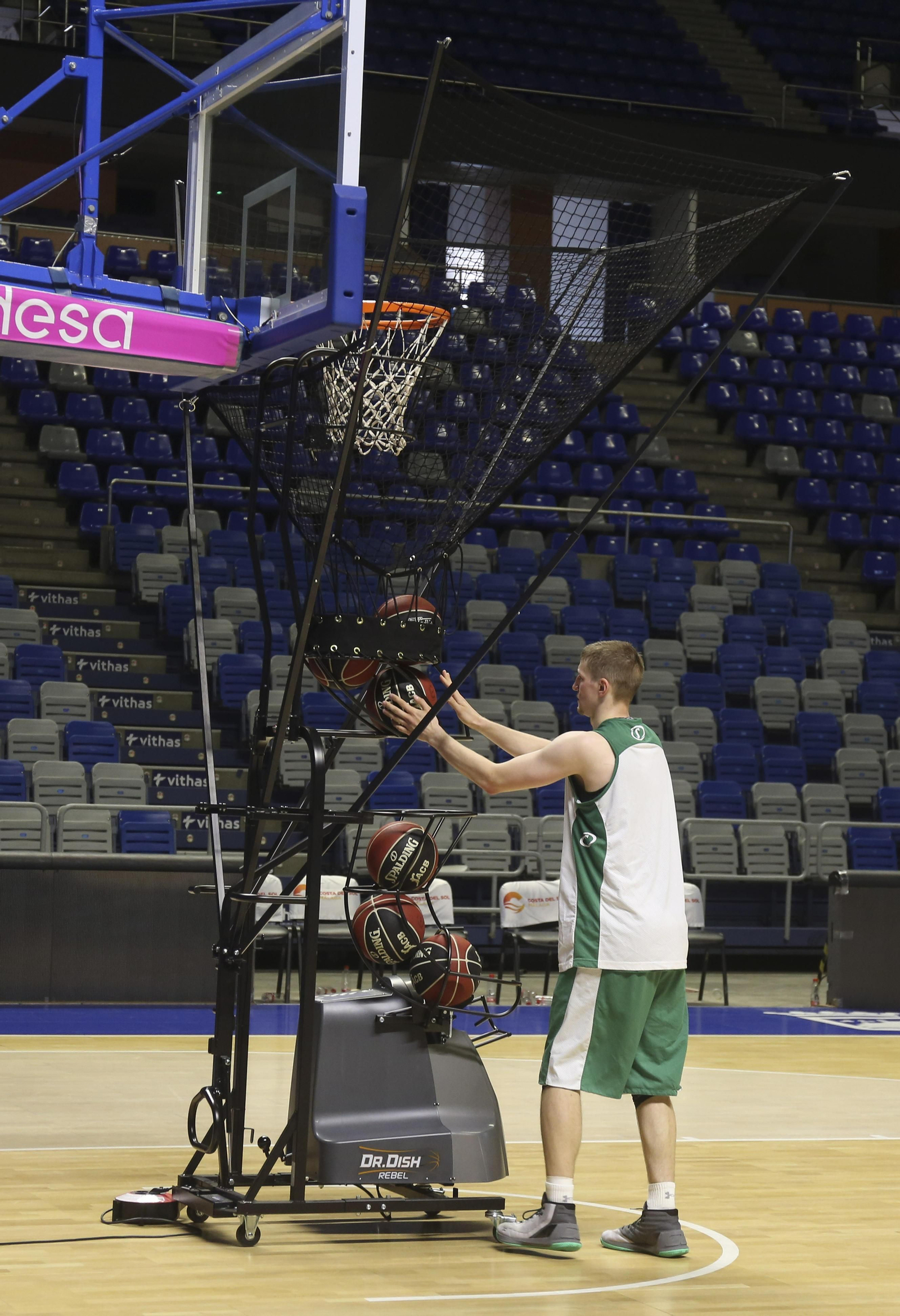 Los cinco años de Adam Waczynski en el Unicaja, en fotos
