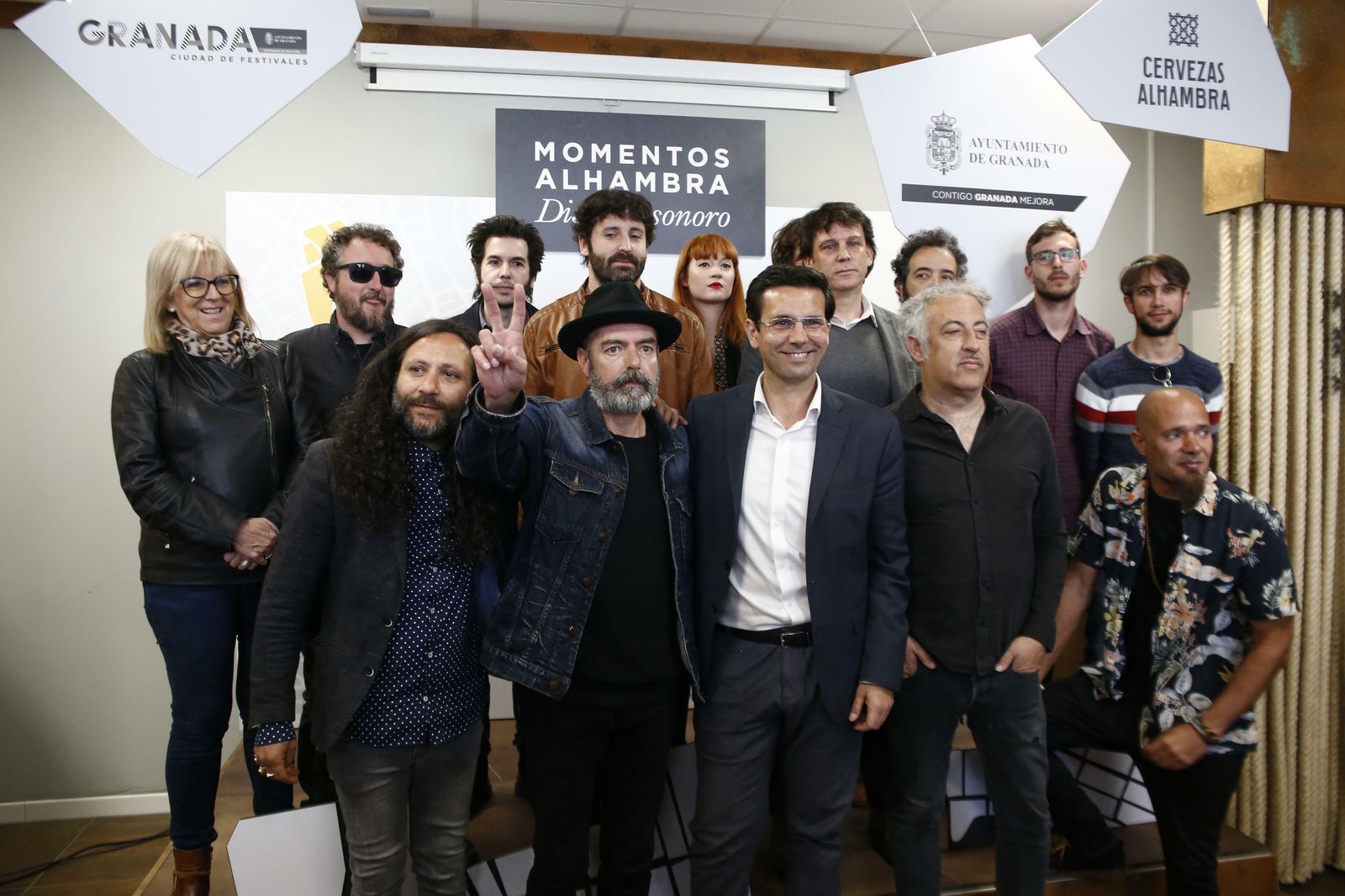 Foto de familia de la presentación de Granada Distrito Sonoro