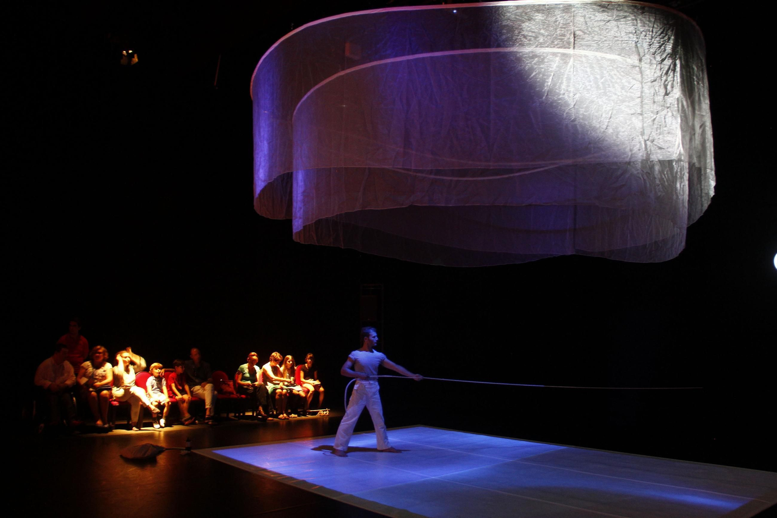Imagen de archivo de una de las obras representadas en el Teatro Alhambra.