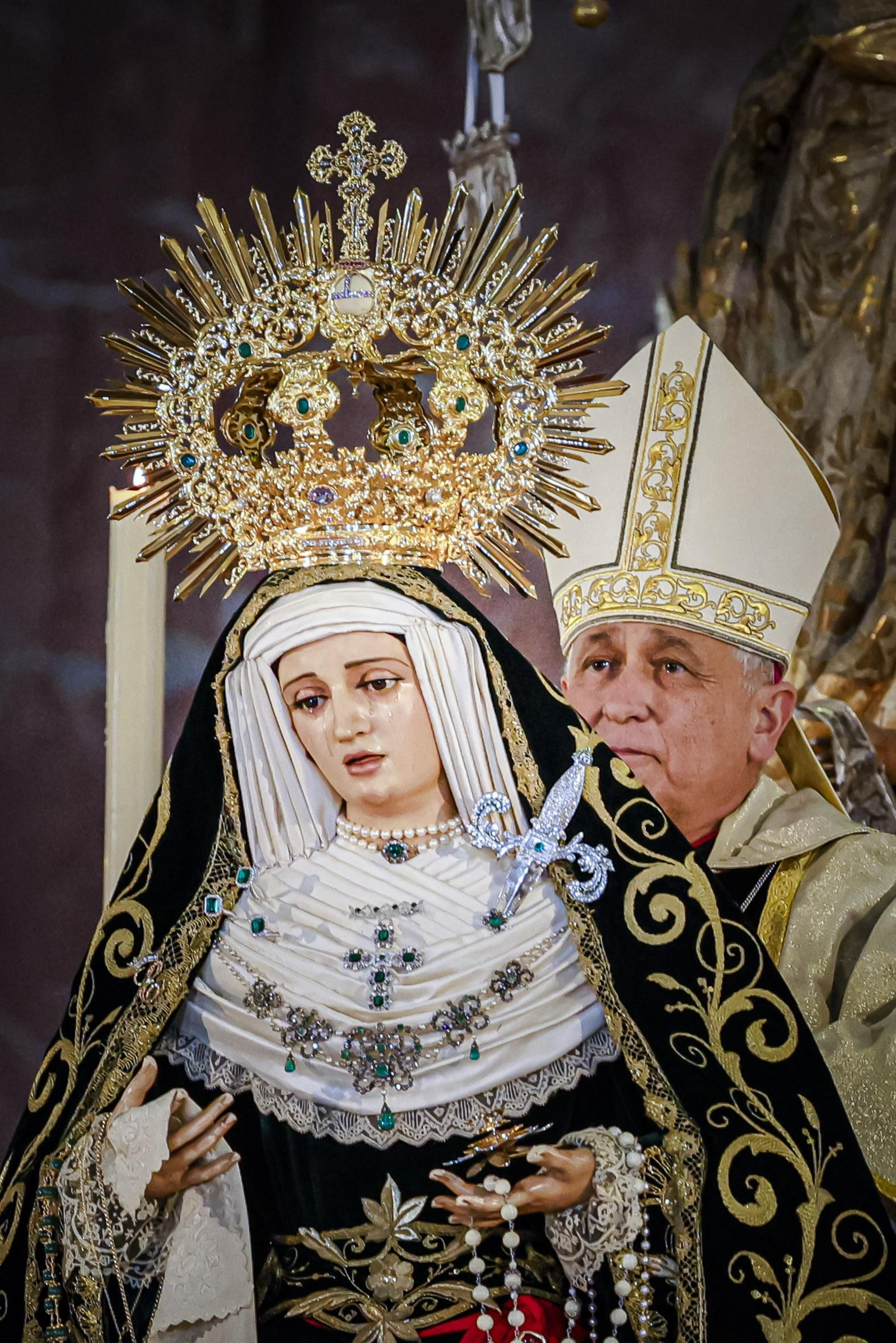 Las imágenes de la coronación de María Santísima de la Esperanza en San Fernando