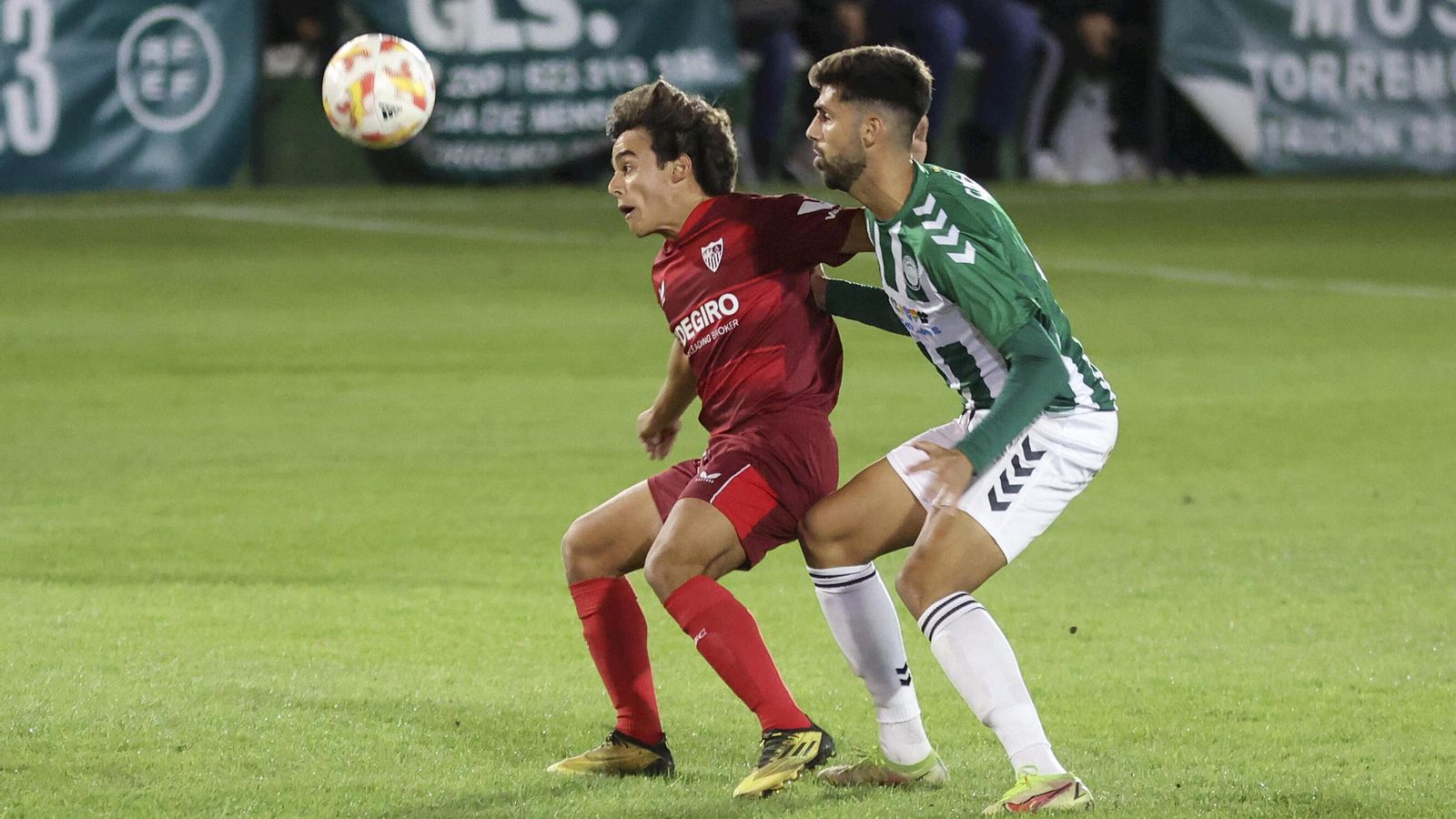 Su debut, en el Torremolinos-Sevilla de Copa.