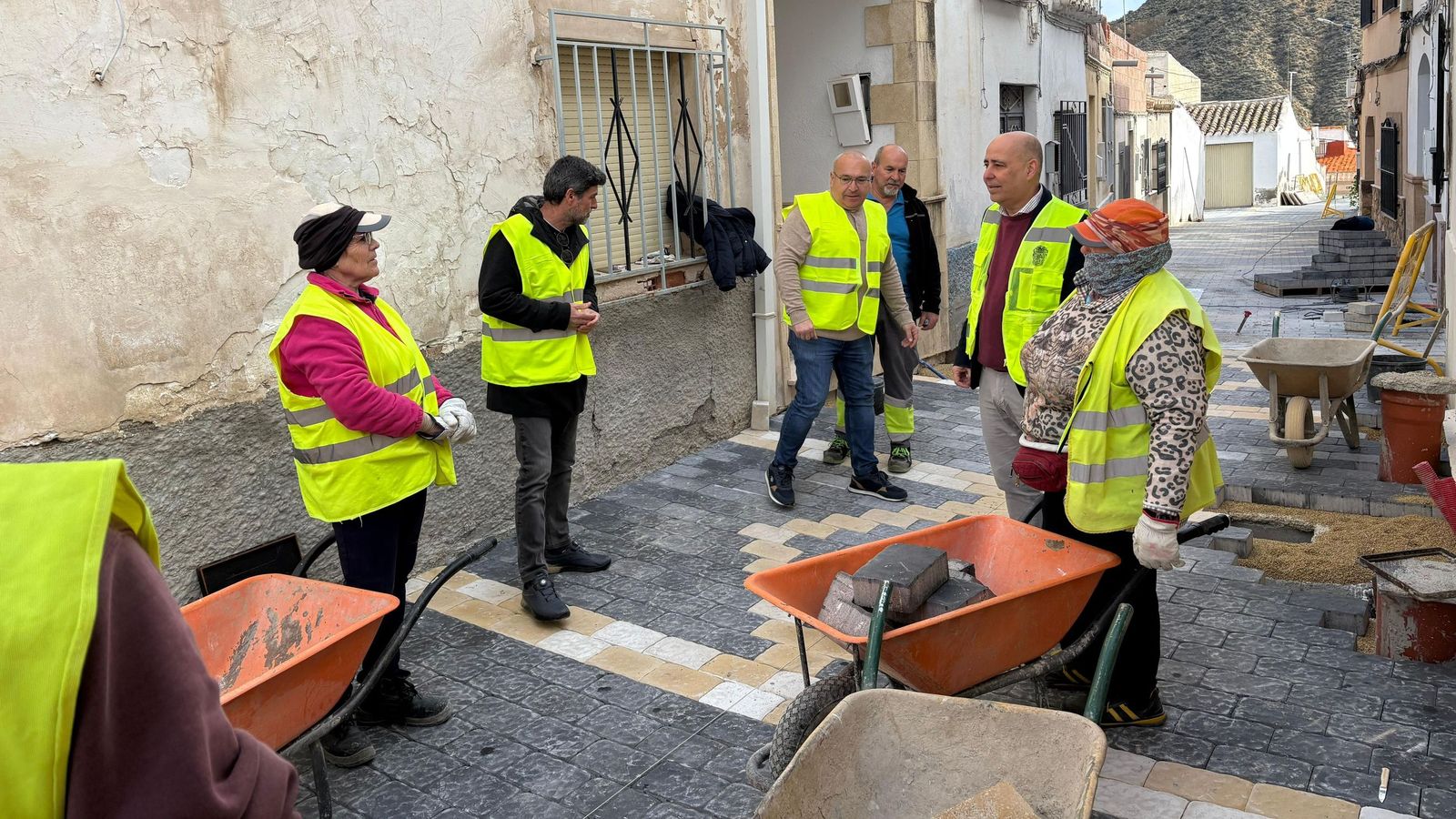 Obras en la calle Huertos.