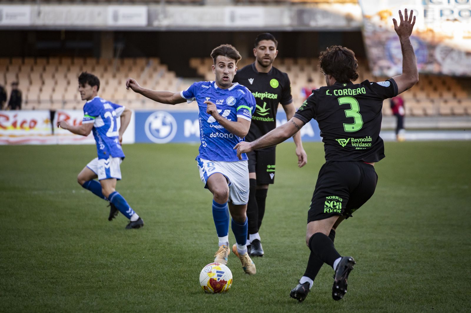 Imágenes del Xerez DFC-Extremadura