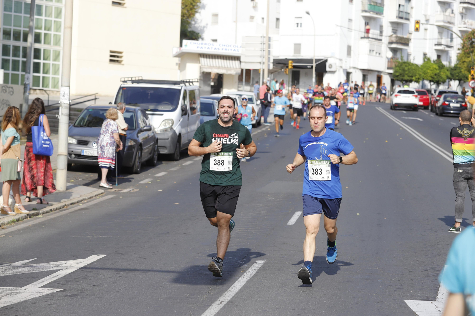 Las imágenes de la vuelta a Huelva de atletismo