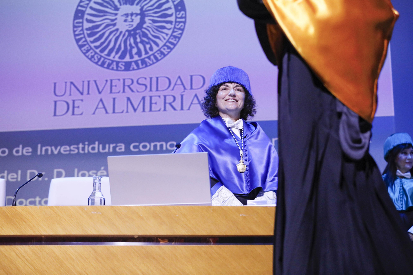 El doctor José María Peiró Silla es investido Doctor Honoris Causa por la UAL, en imágenes