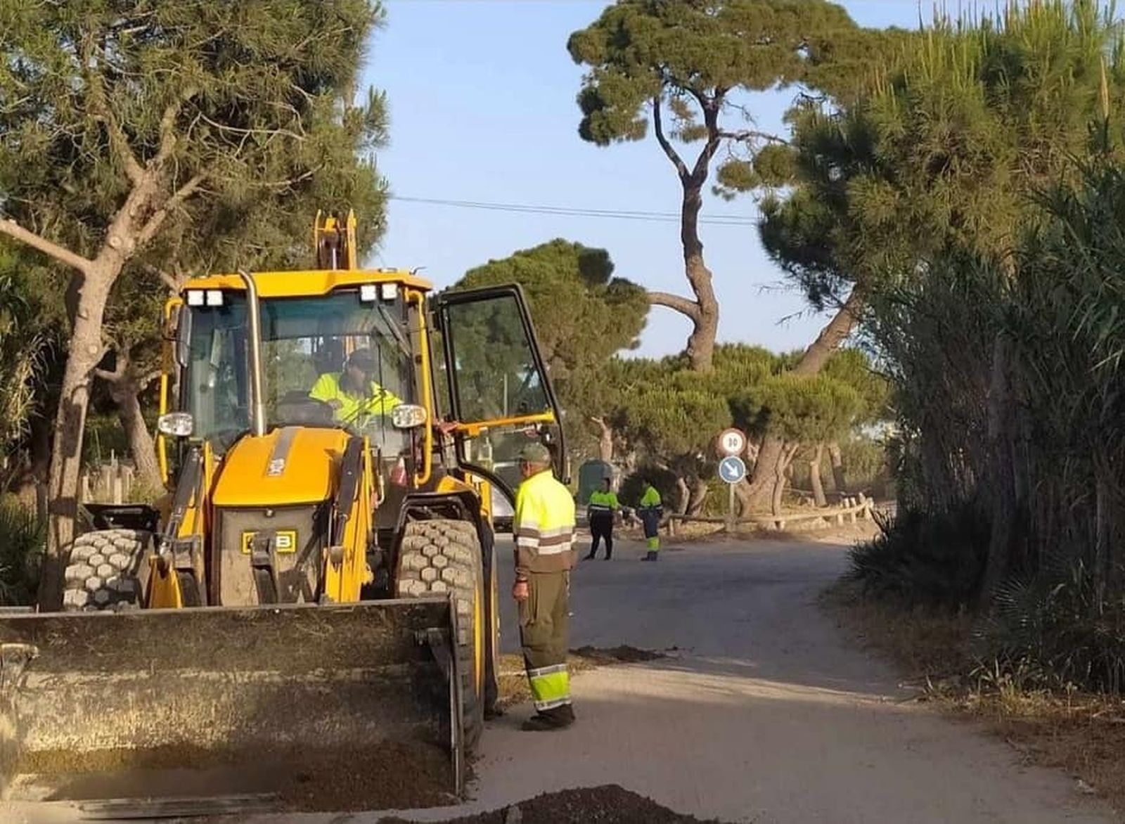 El Ayuntamiento de Chipiona contratará durante tres meses a 37 parados a través del Plan de Cooperación Local 2022 de la Diputación.