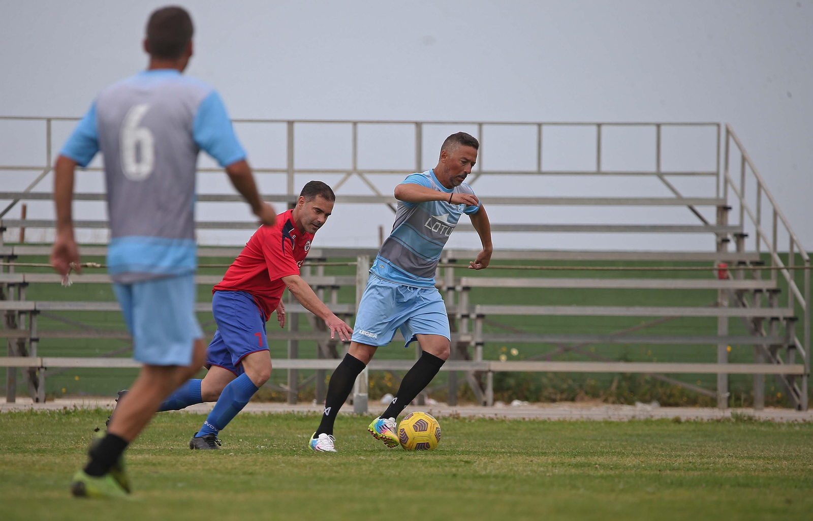 Fotos del homenaje al futbolista Juan Hoyos en Tarifa
