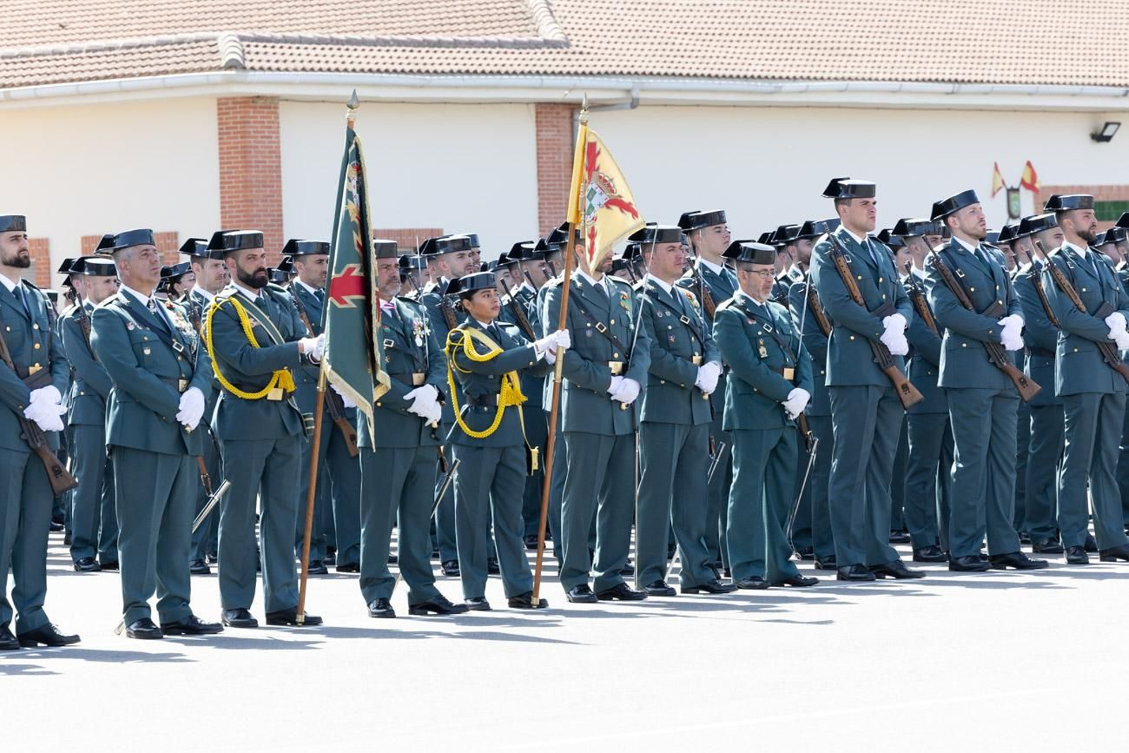 Jura de bandera de la 130ª promoción de guardias civiles de la Academia de Baeza