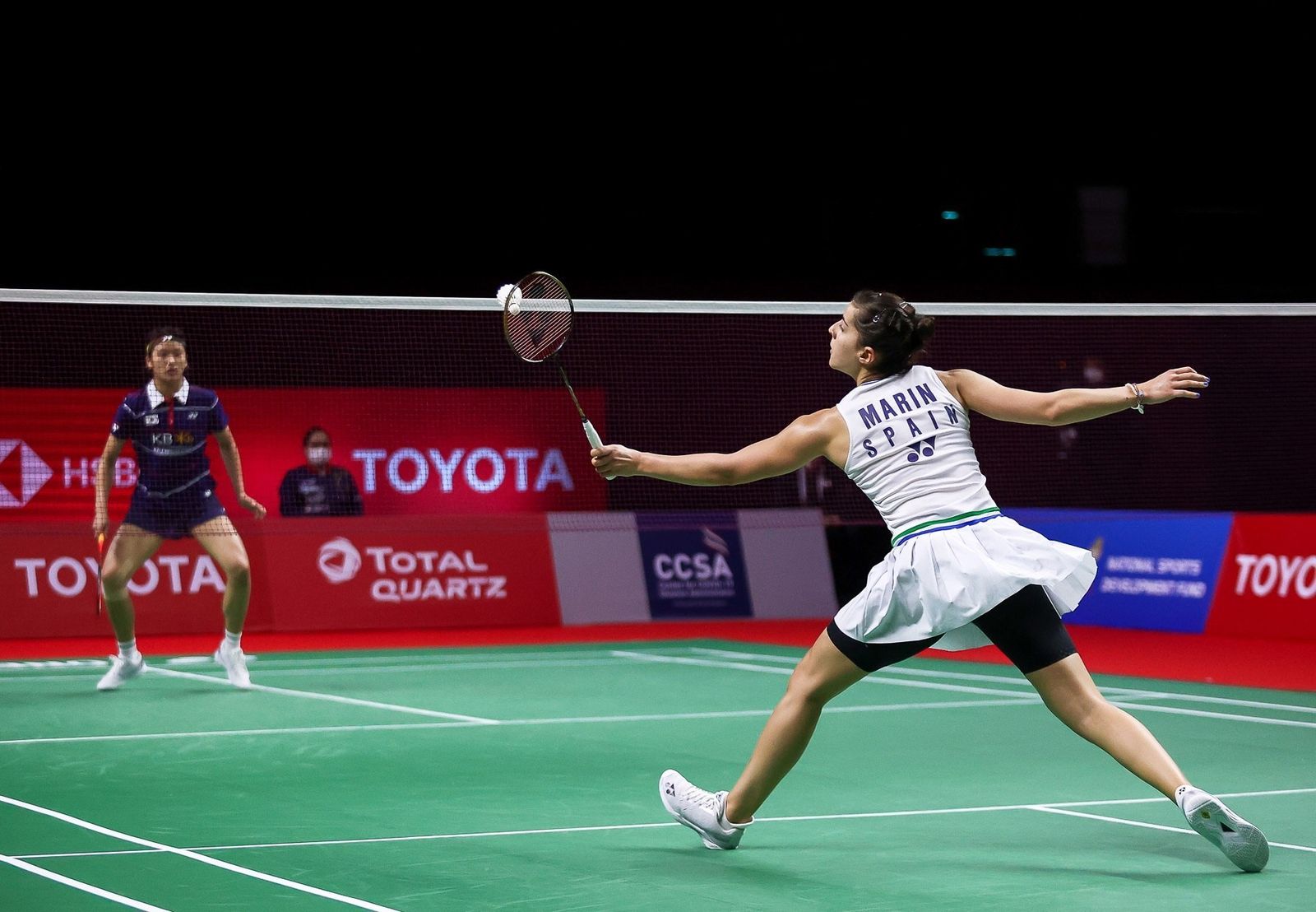Carolina Marín y An Se Young, durante un partido el año pasado.