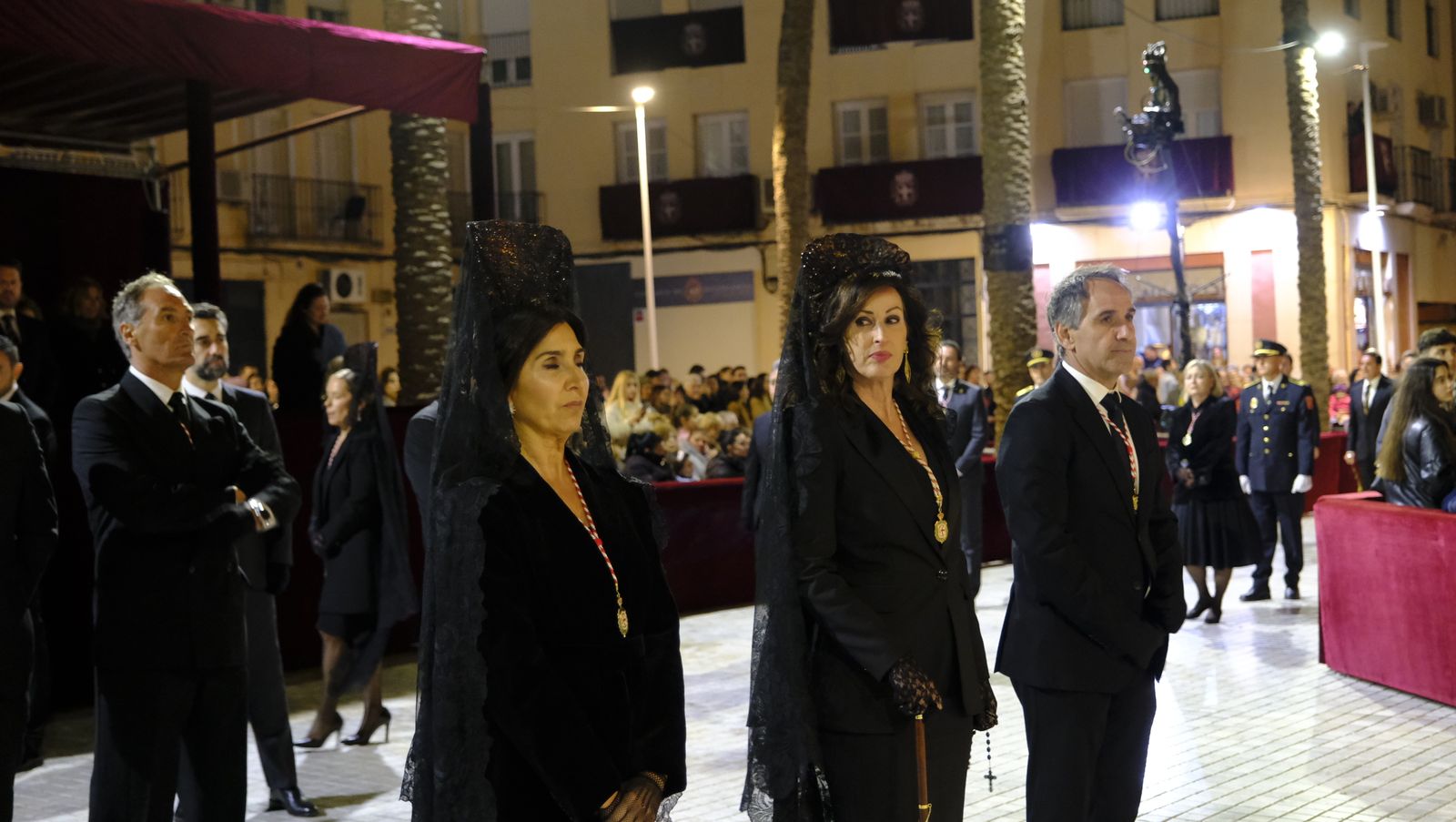 Las mejores imágenes del Santo Sepulcro, en Almería