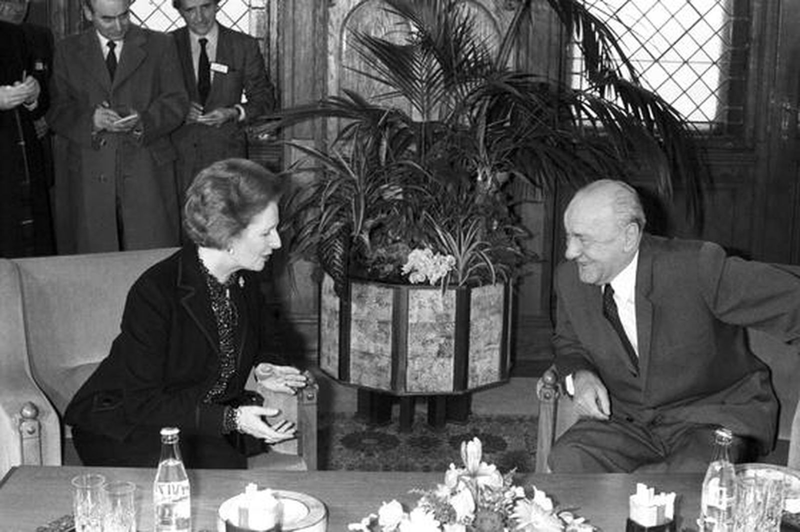 Margaret Thatcher, con el secretario general del Partido Comunista Húngaro Janos Kadar.

Foto: EFE