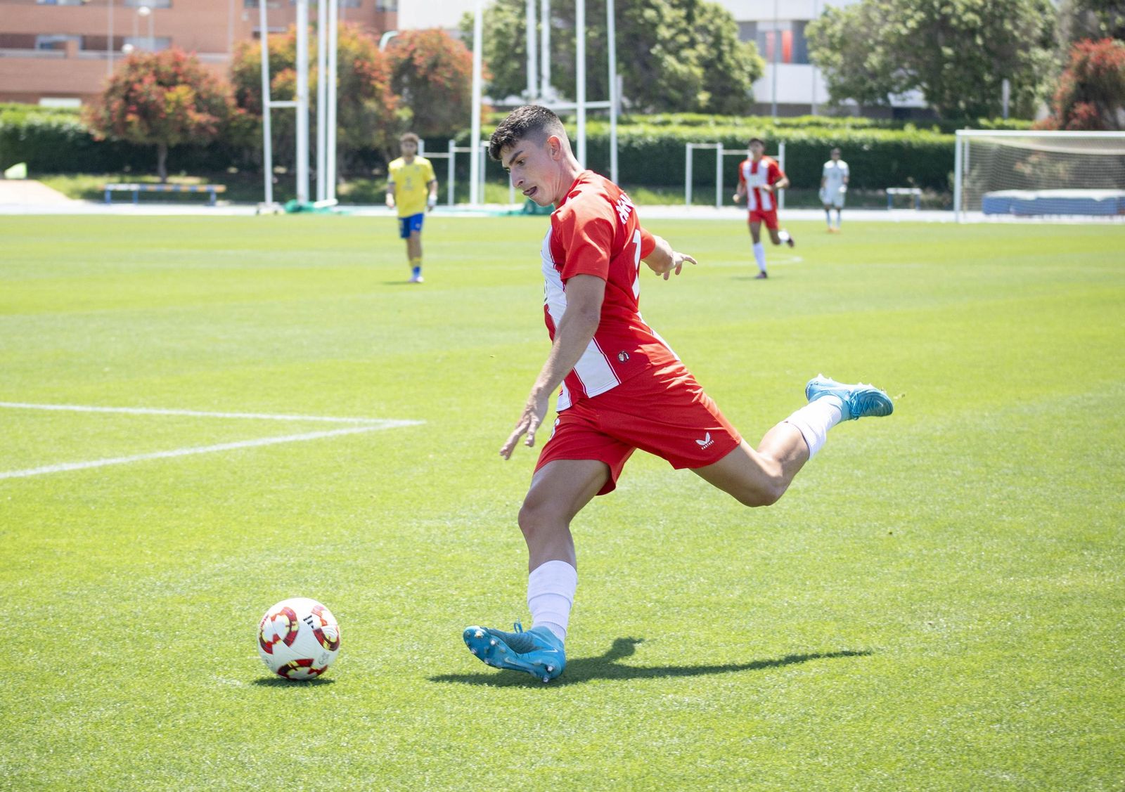 Partido de Segunda RFEF entre el Almería B y el Cádiz Mirandilla
