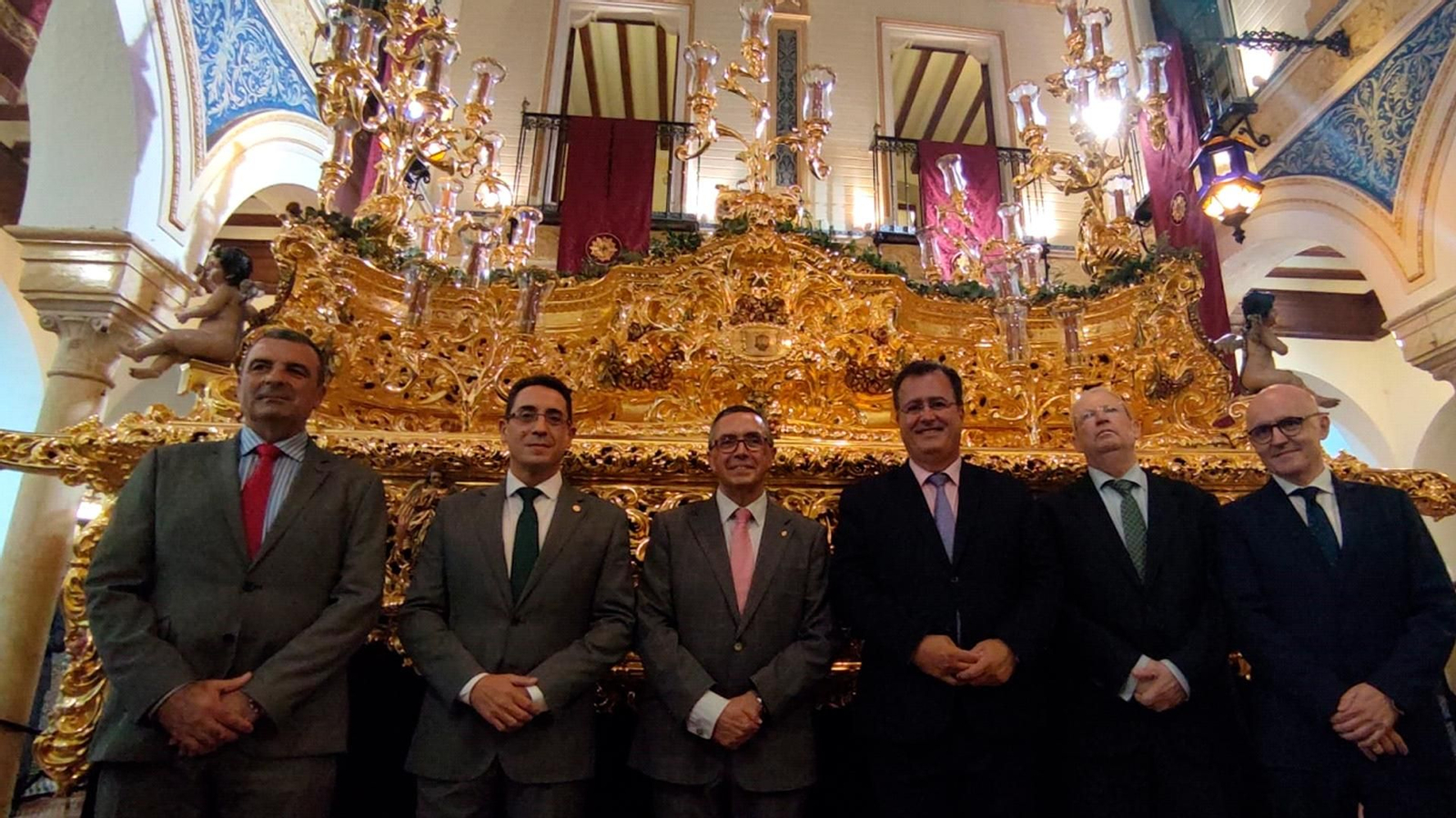 Momento de la inauguración de la exposición, este jueves, en el Círculo Mercantil