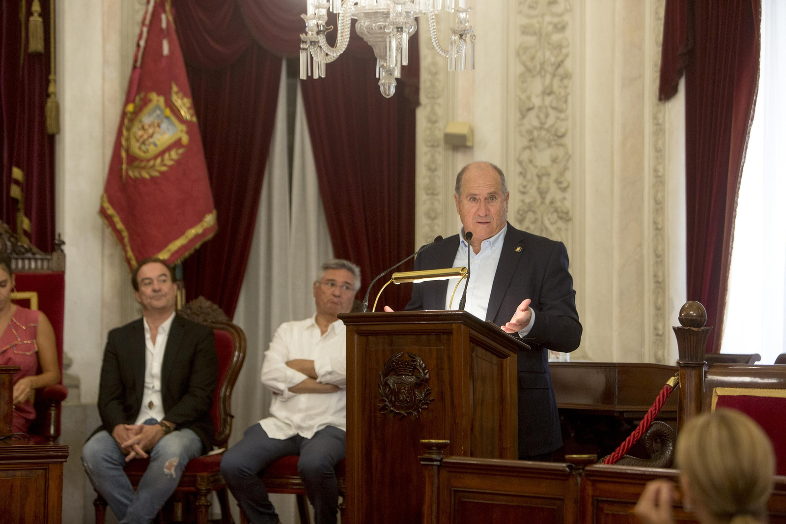 recepción oficial a las pregoneras del carnaval 2022 India Martinez y Rocío López Helmo