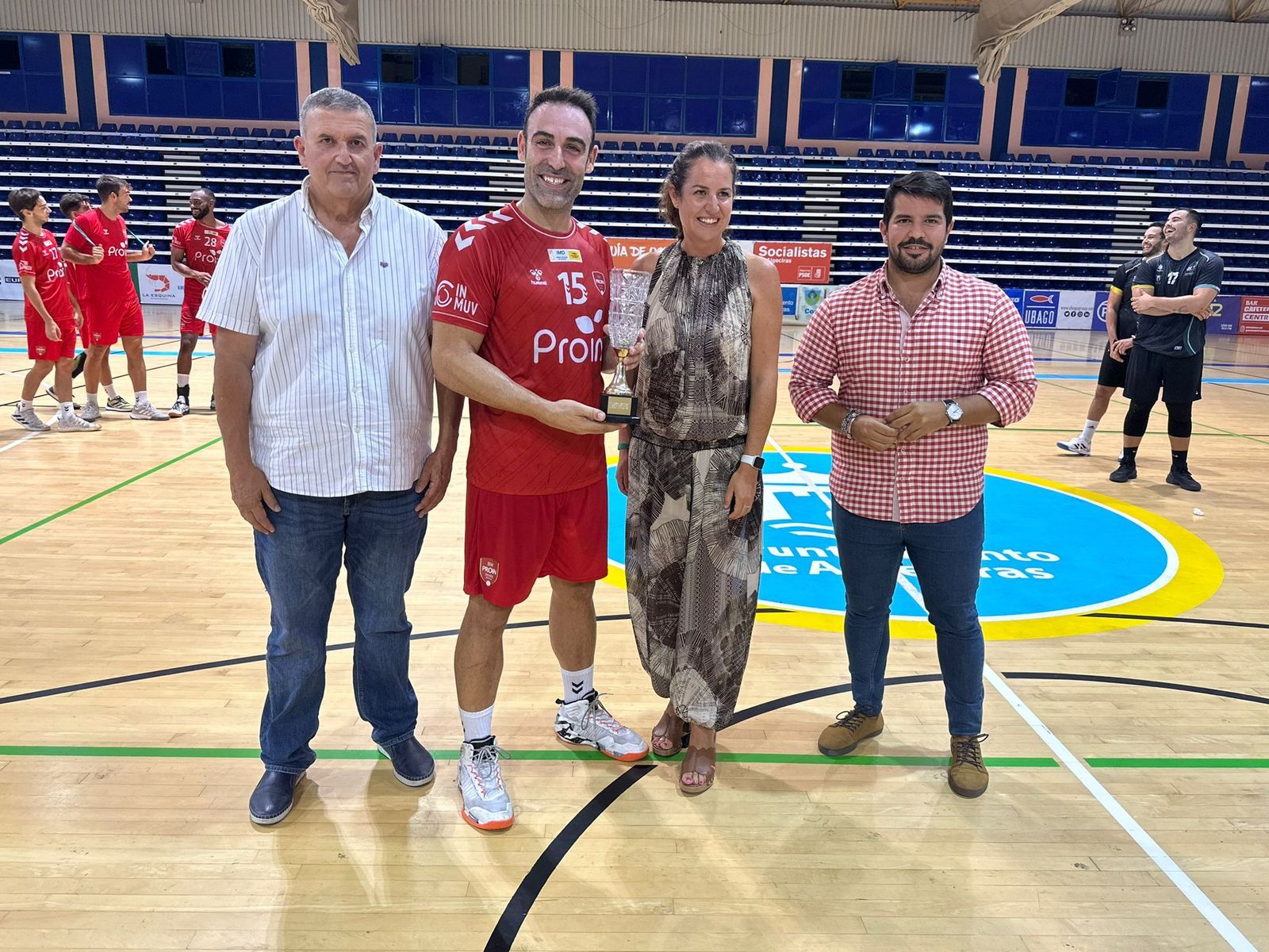 Las fotos del XIX Memorial Pepe Pineda de balonmano