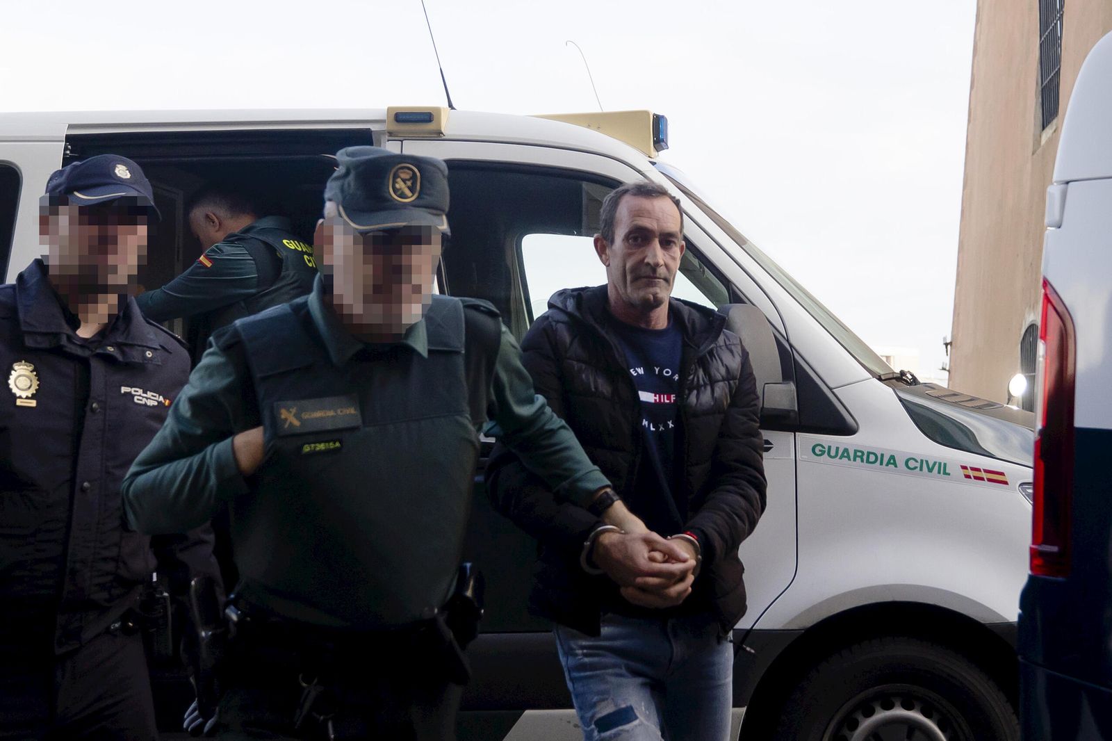 Un acusado, antes de entrar a juicio.