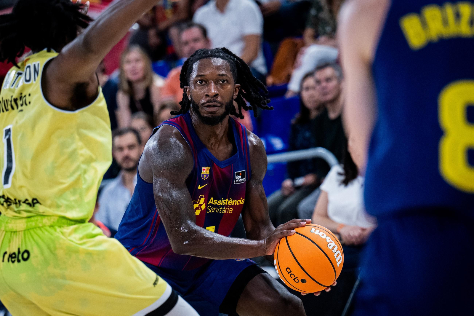 El Barça pierde ante el Hiopos Lleida de Ejim y vendrá 0-2 a Málaga