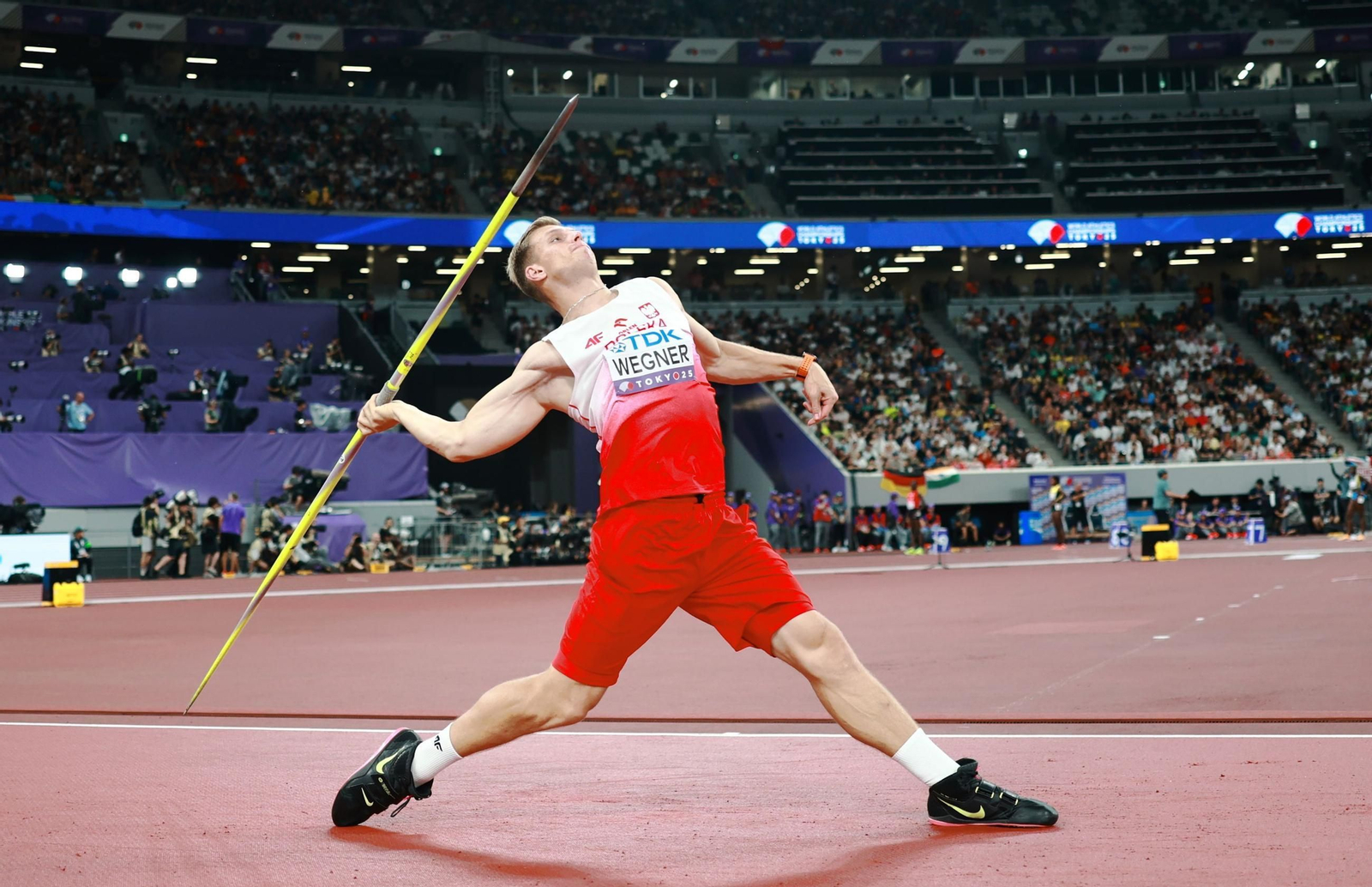 Las fotos del prometedor triunfo de Attaoui y del resto de la jornada del Mundial de Atletismo