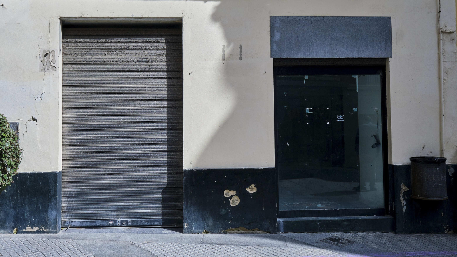 Local sin actividad en una de las calles comerciales por excelencia: Ancha.