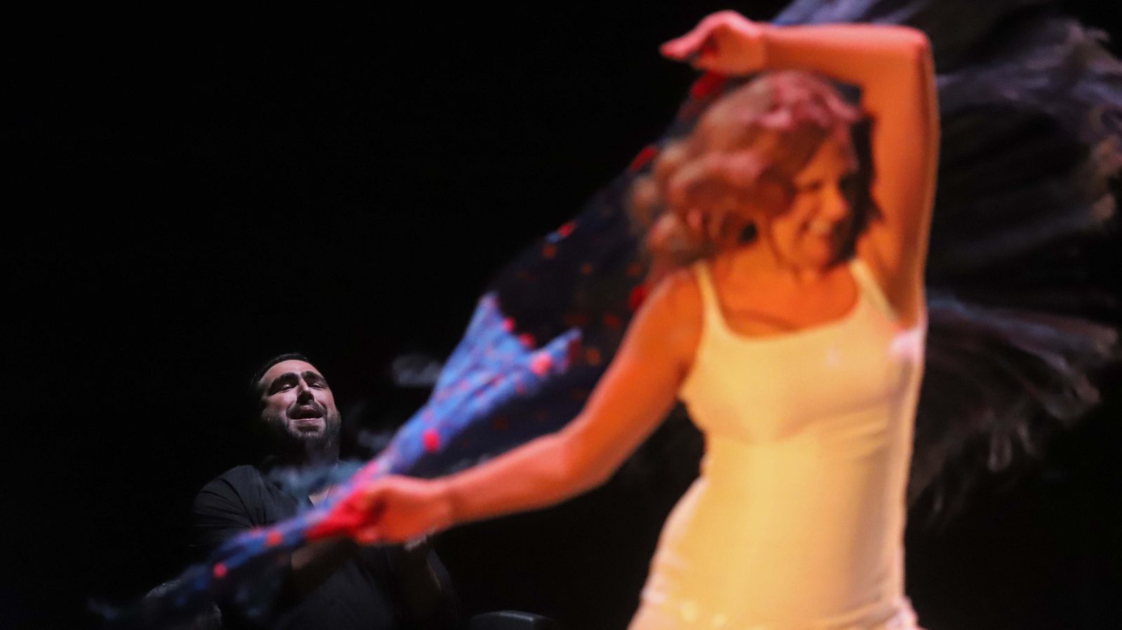 Fotos del espectáculo Bailaora de Mónika Bellido en Algeciras