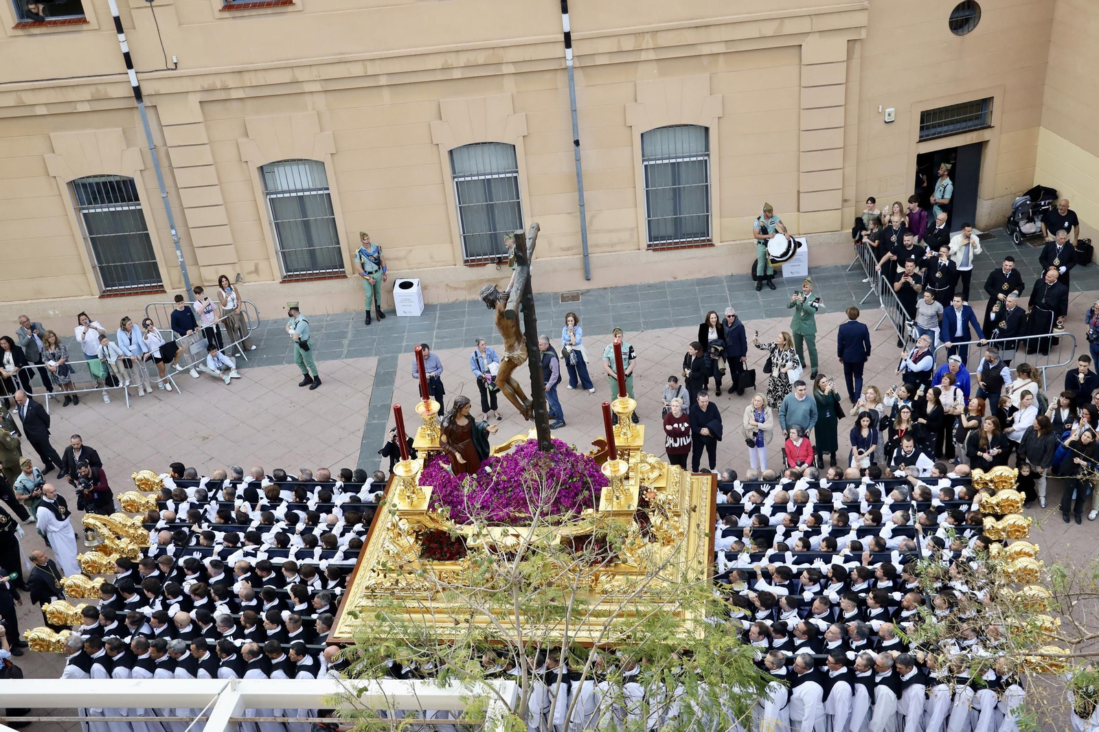 Mena en su procesión del Jueves Santo en Málaga, en fotos