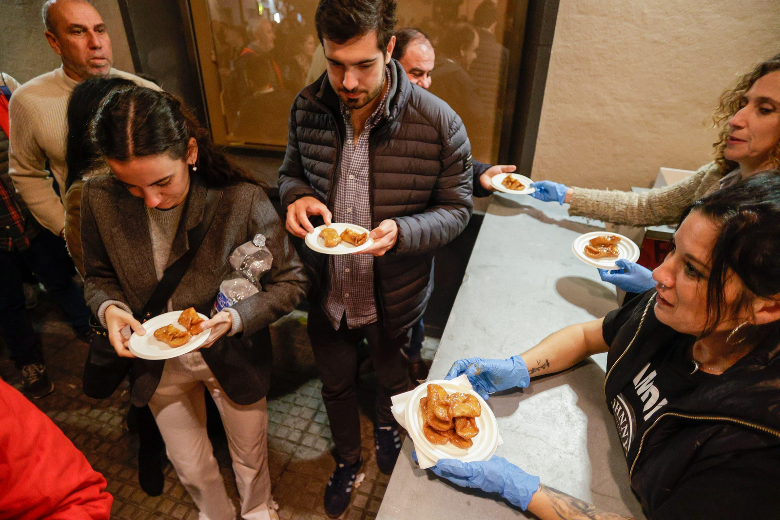 Carnaval de Cádiz 2024: Búscate entre las imágenes de la Pestiñada